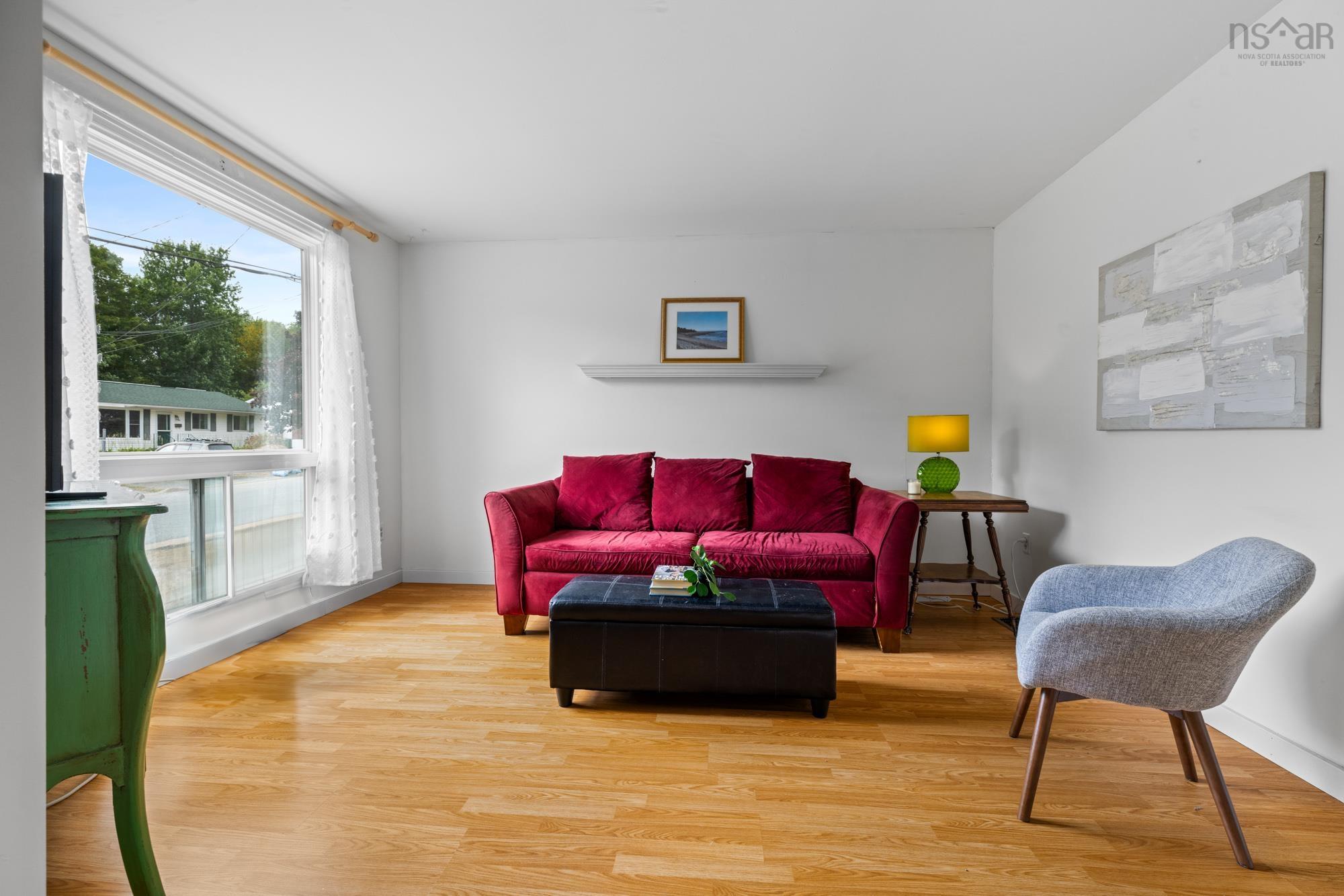 $349,900.00: 79 Rankin Drive, Lower Sackville