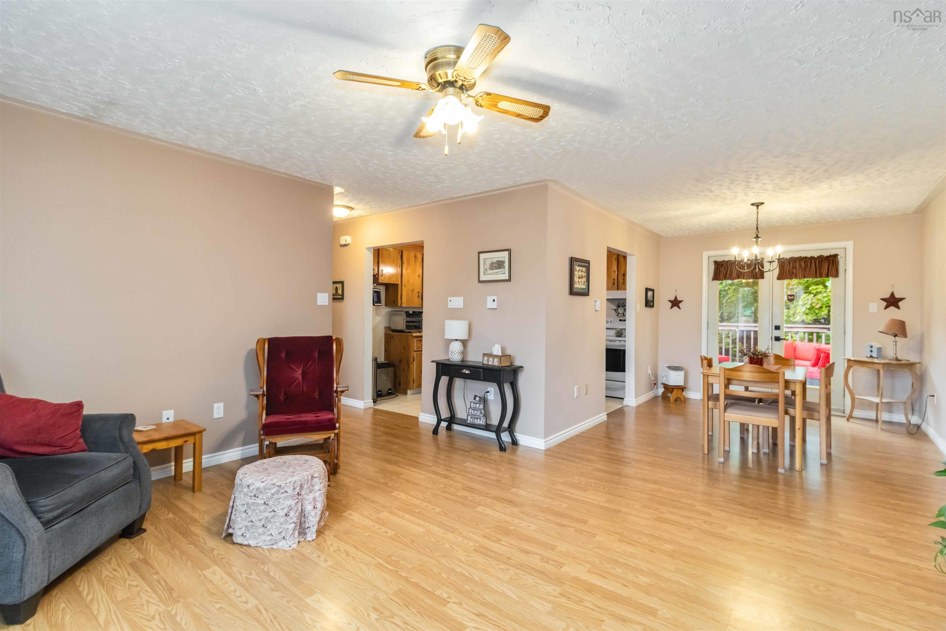 $524,900.00: 535 Cow Bay Road, Eastern Passage