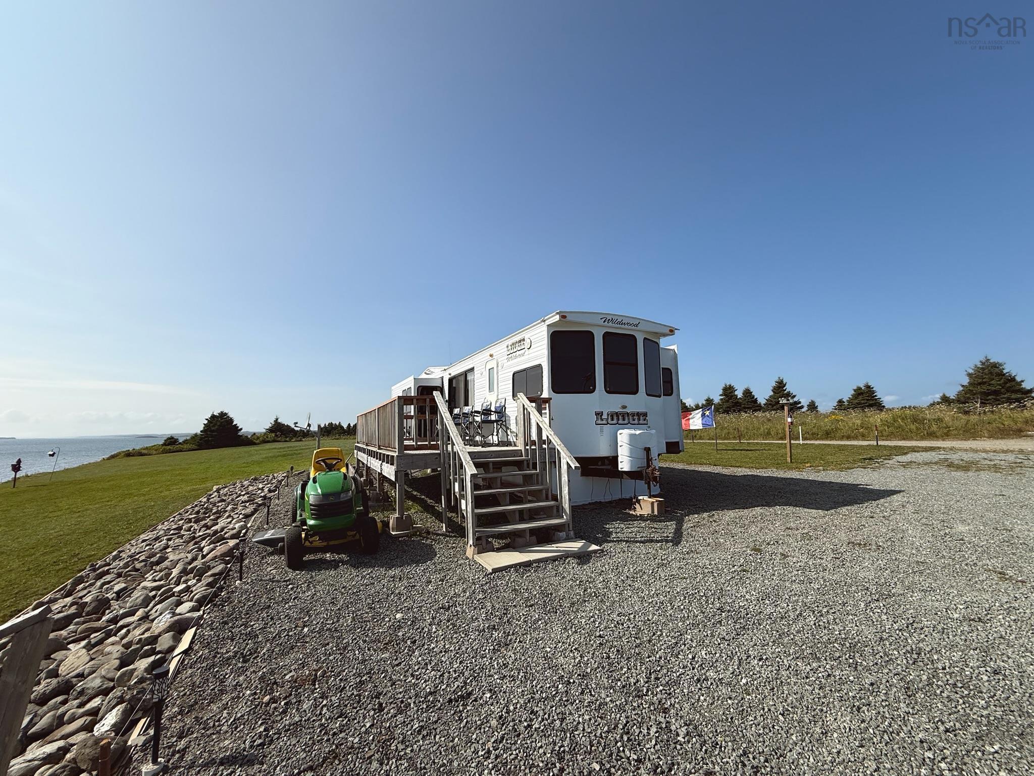 $289,000.00: Shore Road, Lower L