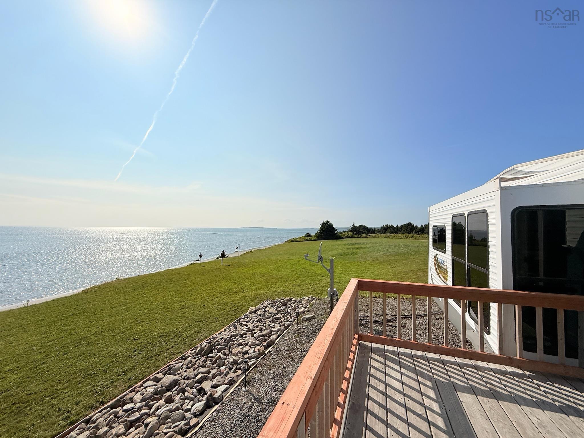 $289,000.00: Shore Road, Lower L