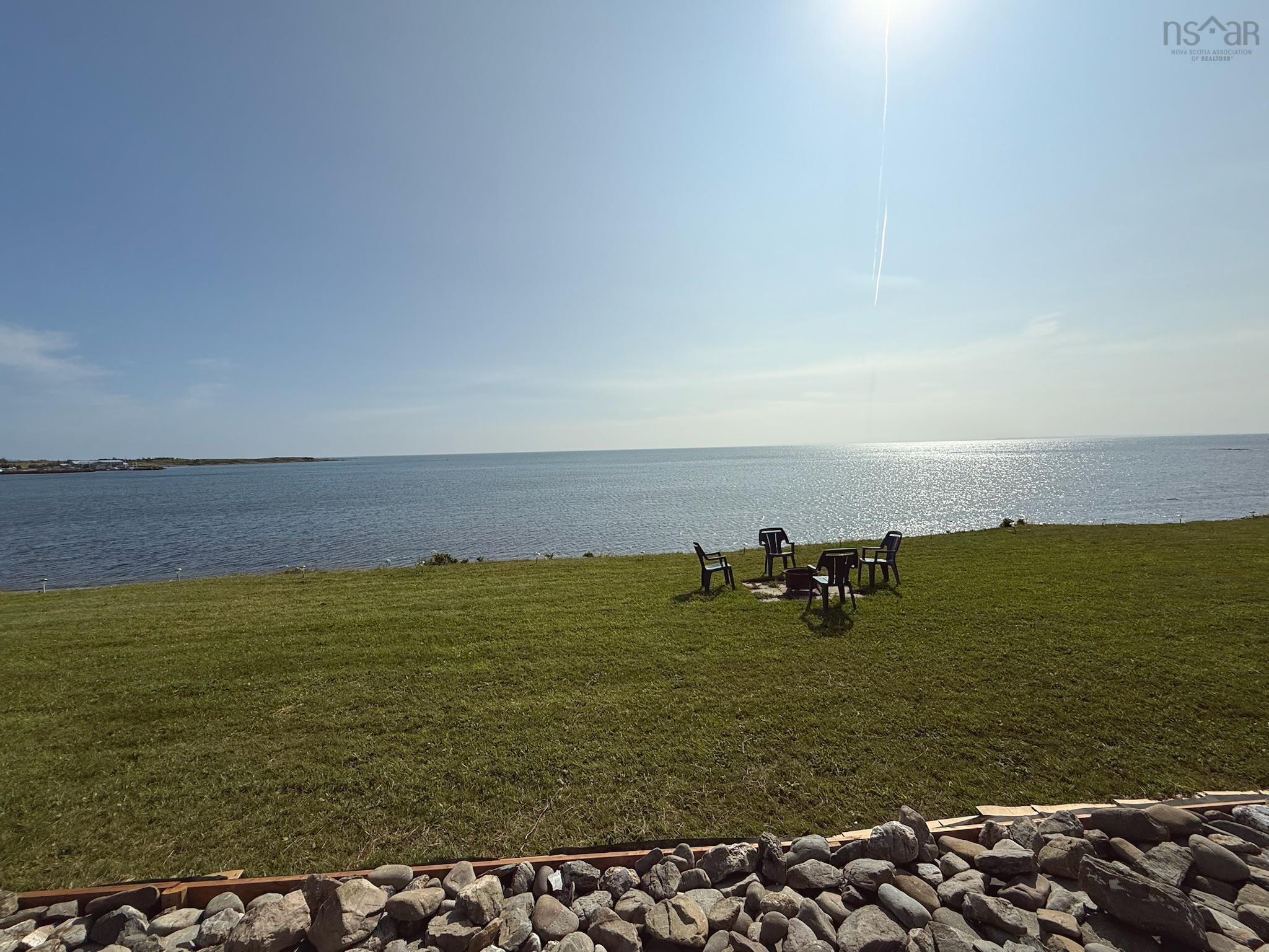 $289,000.00: Shore Road, Lower L