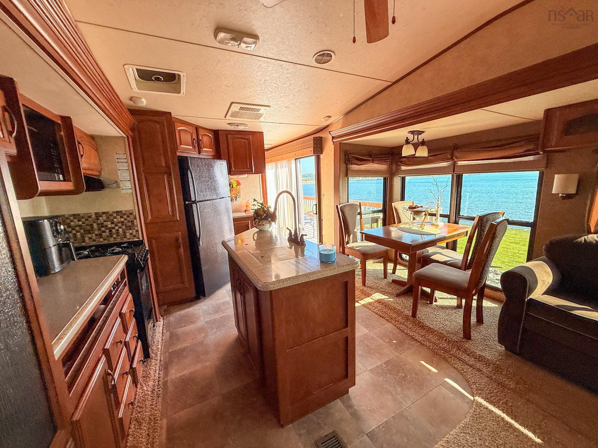 $289,000.00: Shore Road, Lower L