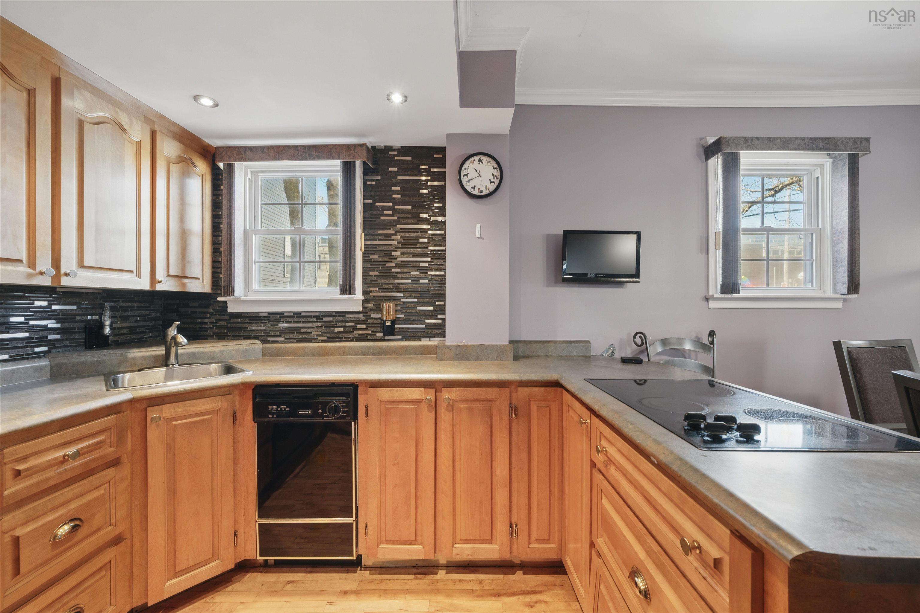 5526 Charles Street, Halifax, NS (MLS 202520713)