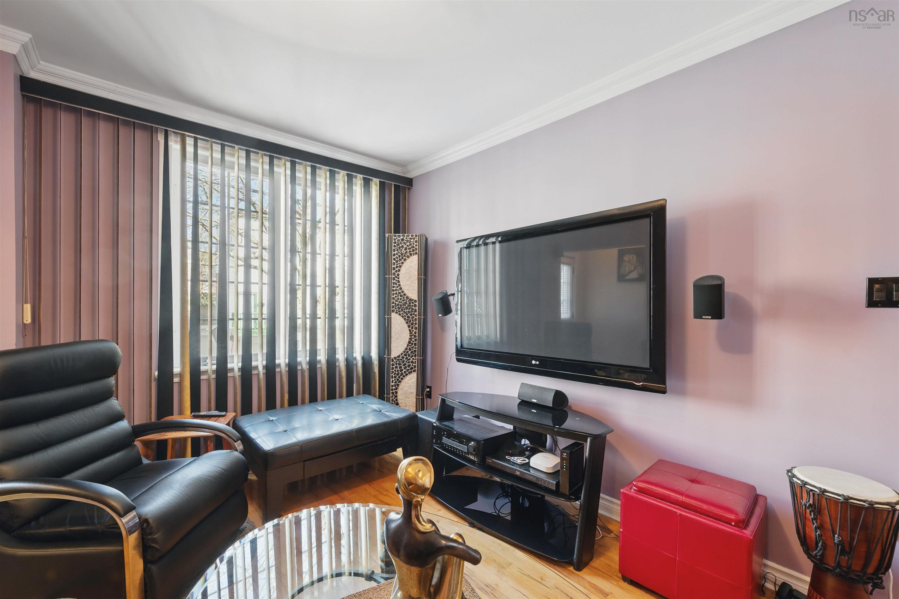 5526 Charles Street, Halifax, NS (MLS 202520713)