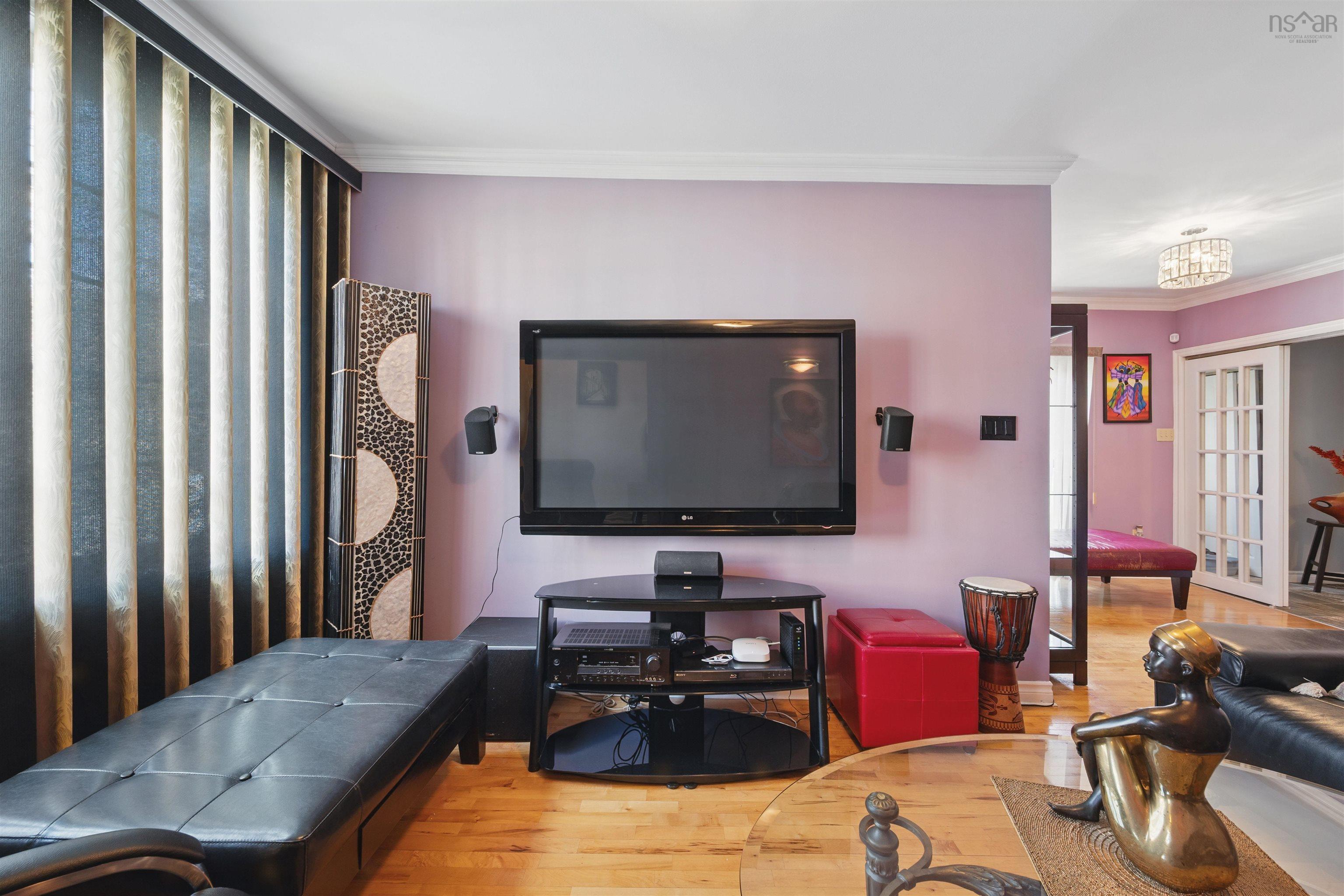 5526 Charles Street, Halifax, NS (MLS 202520713)