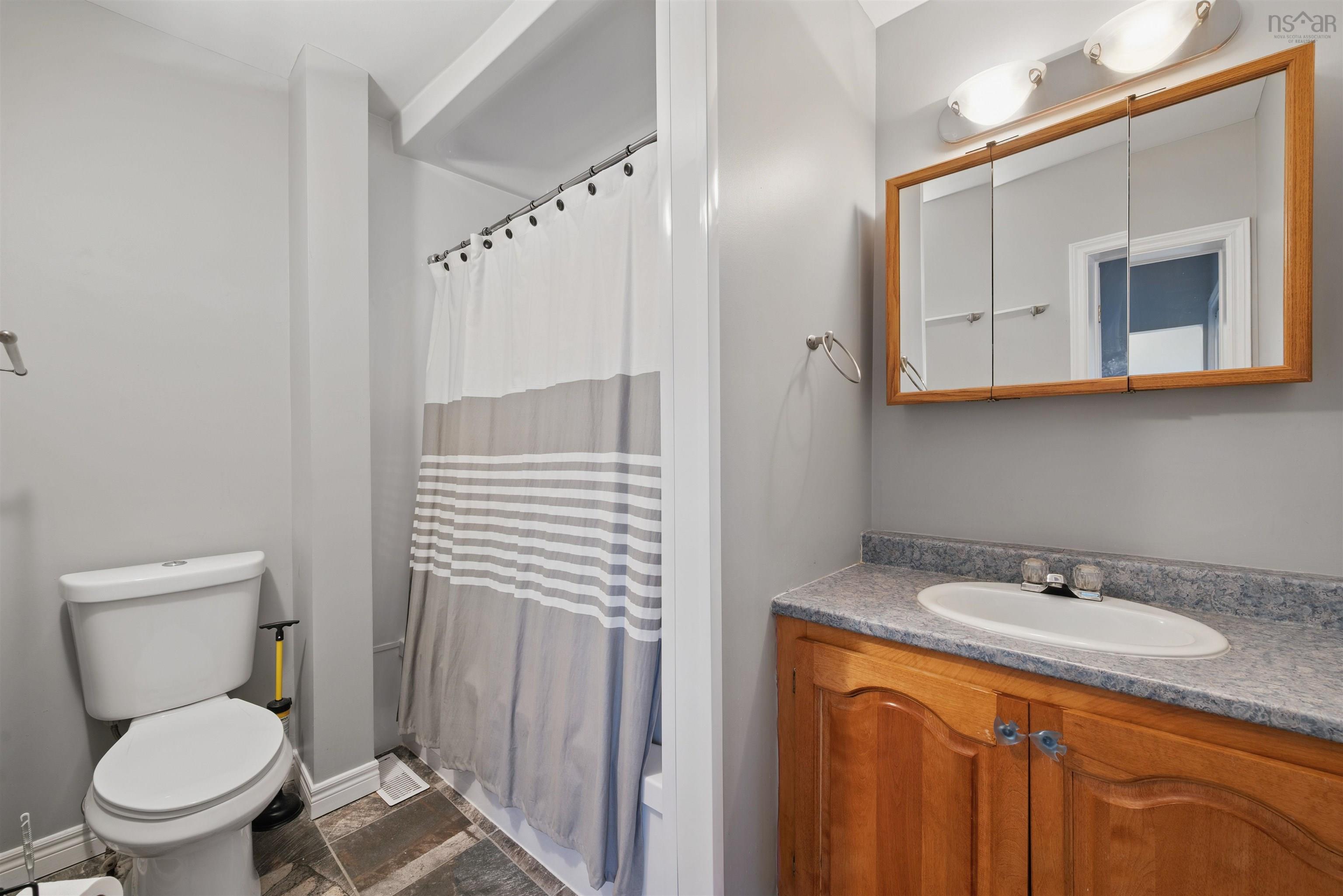 5526 Charles Street, Halifax, NS (MLS 202520713)