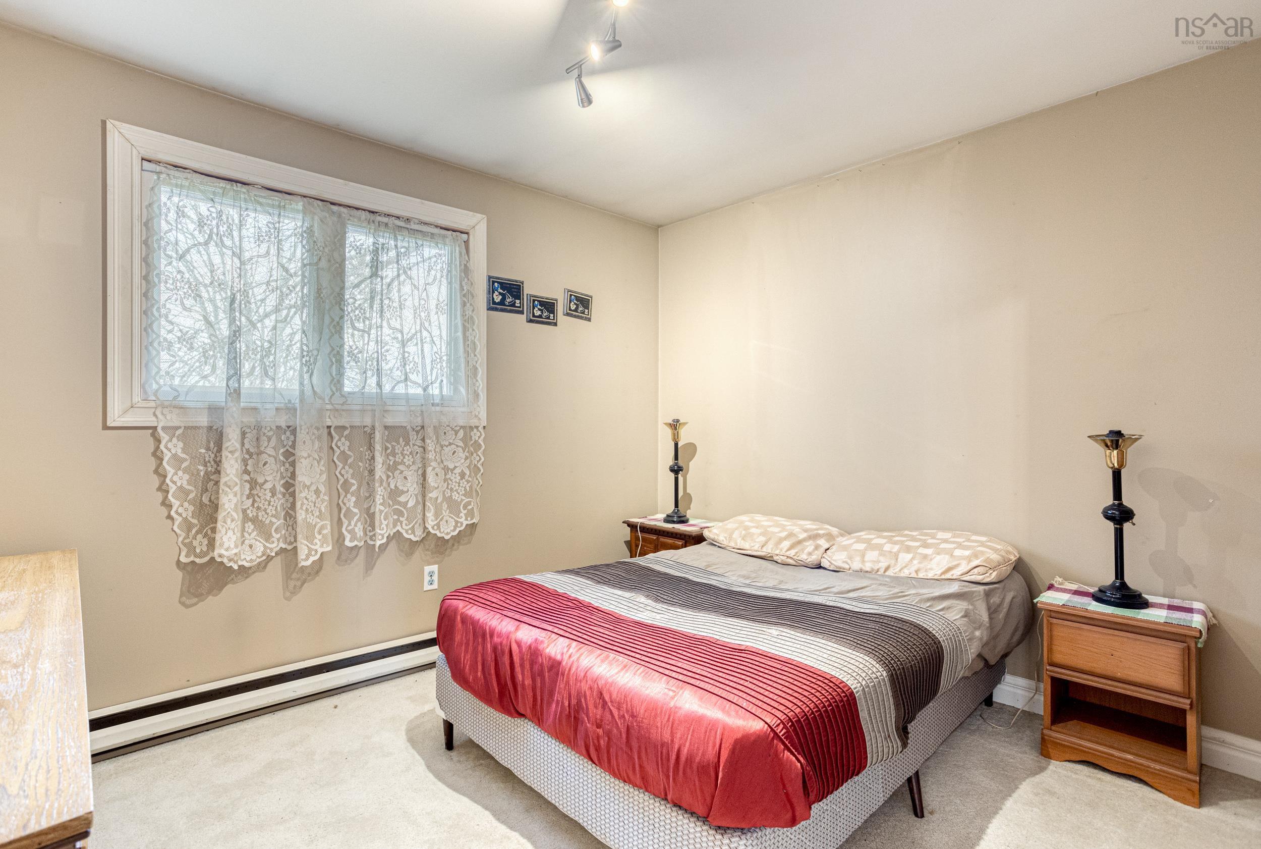 $250,000.00: 17 Easthill Court, Hilden