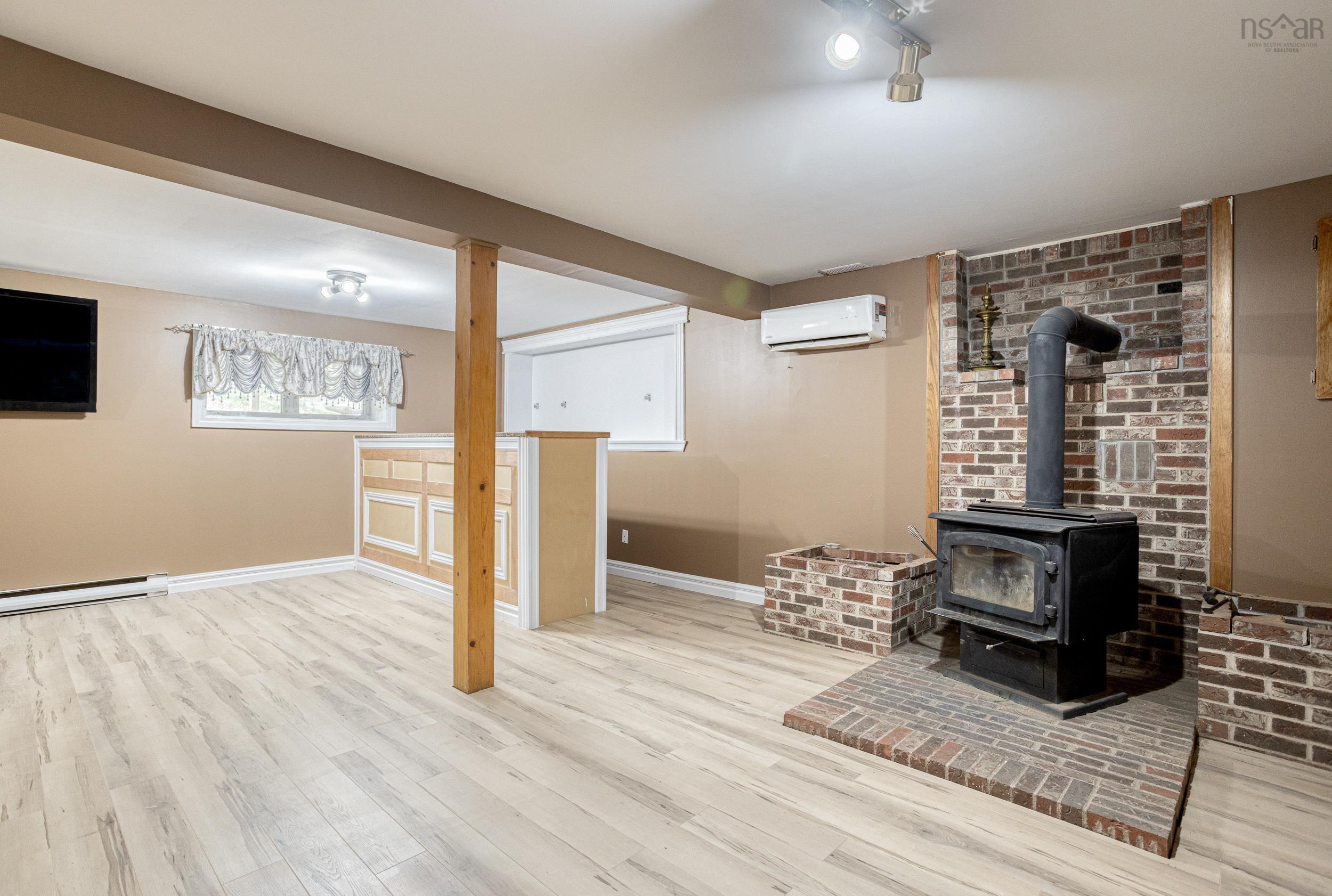 $250,000.00: 17 Easthill Court, Hilden