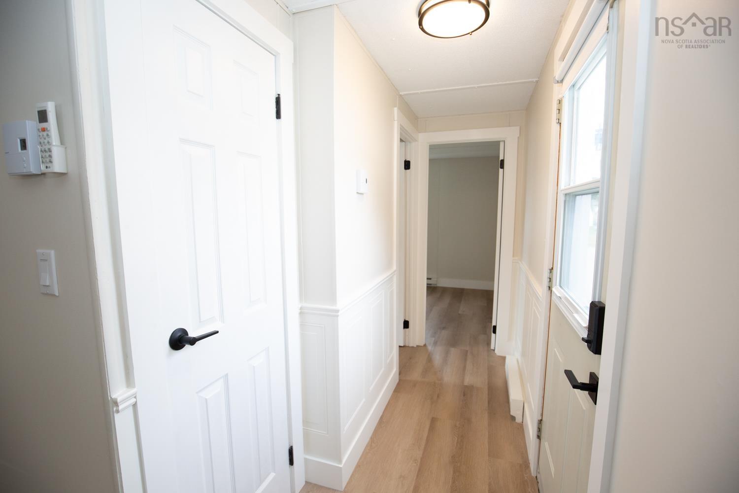 $199,500.00: 21 COLLEGE Court, Bible Hill