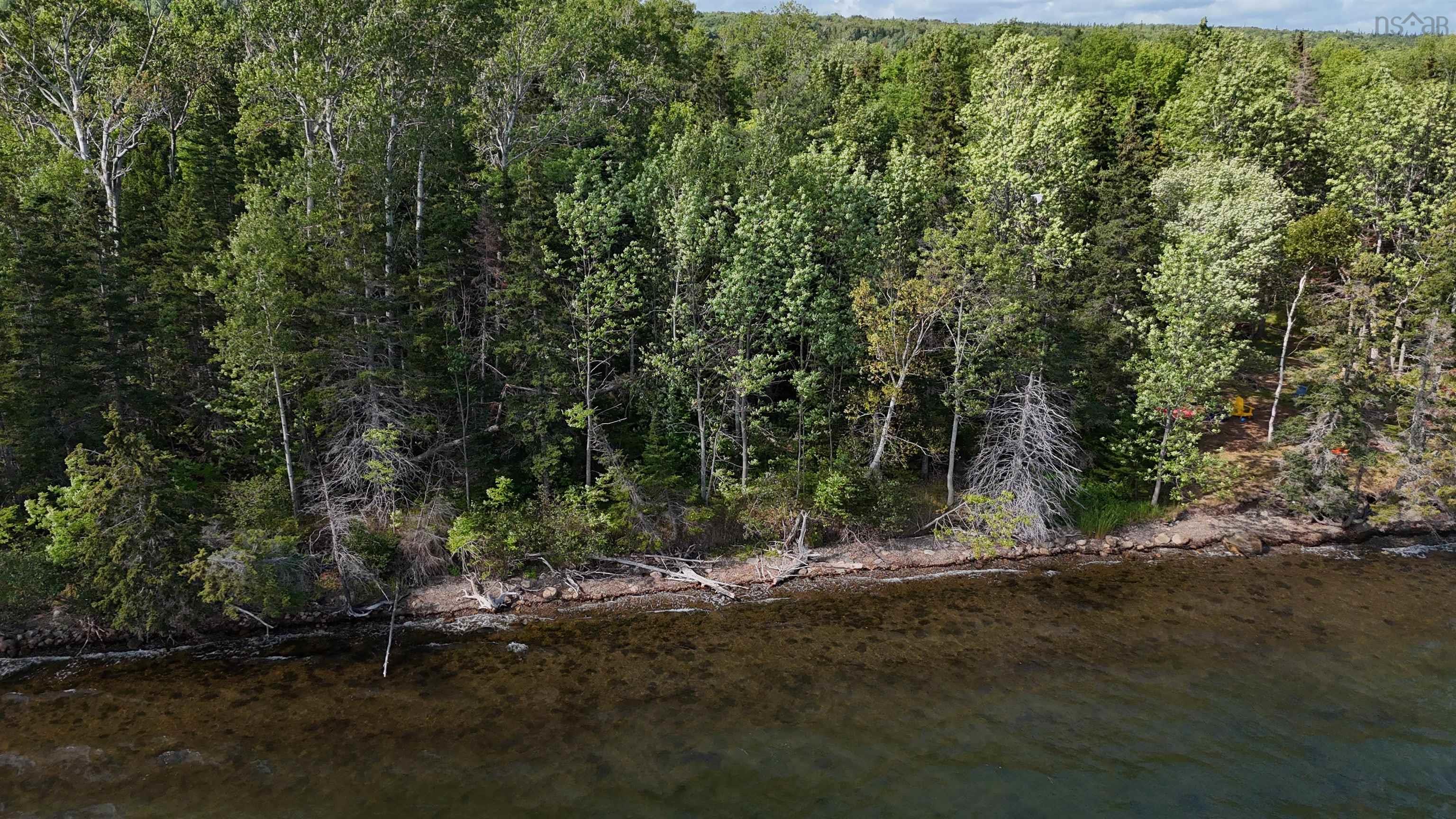 $157,500.00: 23-1 105 Highway, Baddeck Inlet