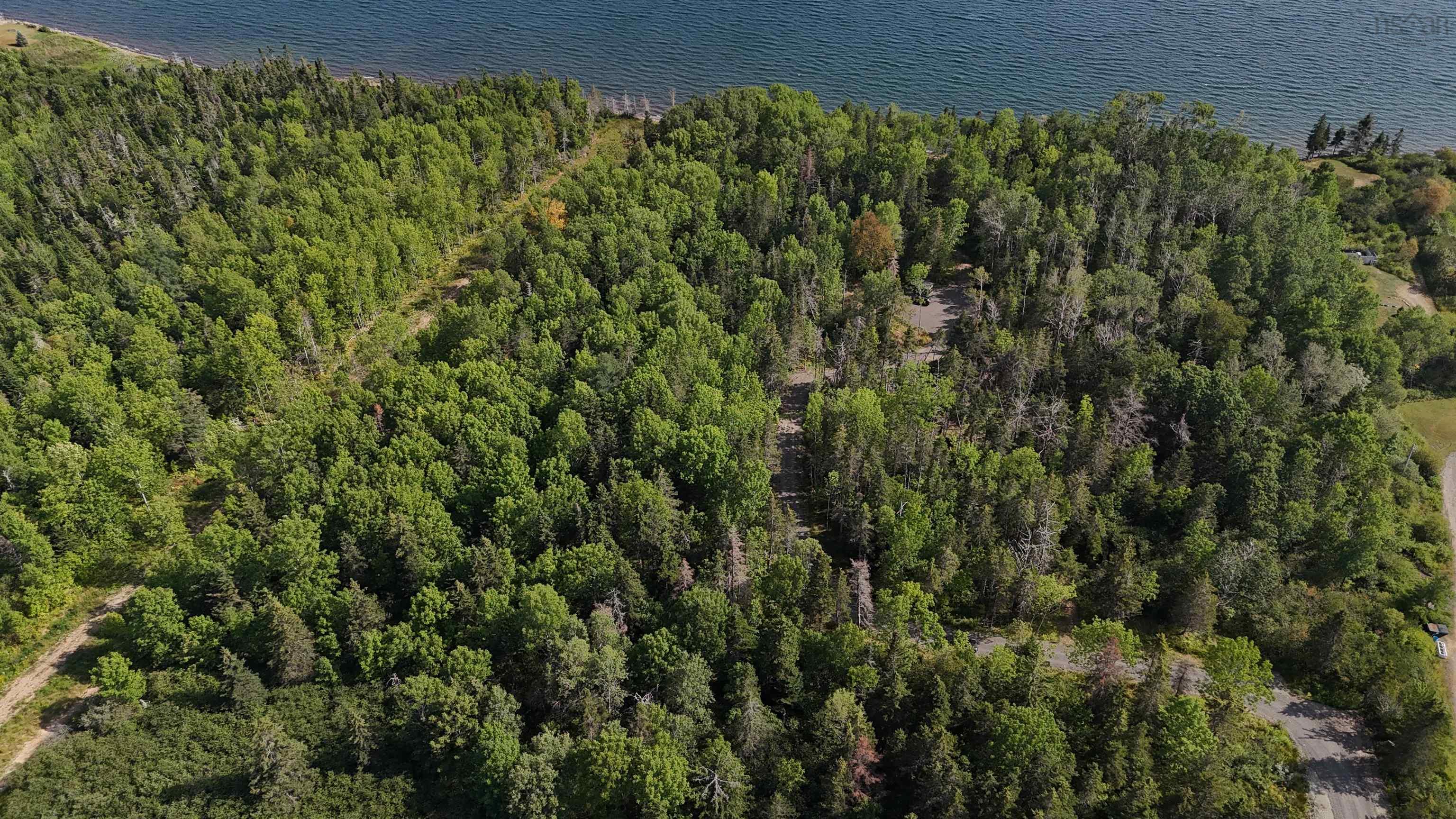 $157,500.00: 23-1 105 Highway, Baddeck Inlet