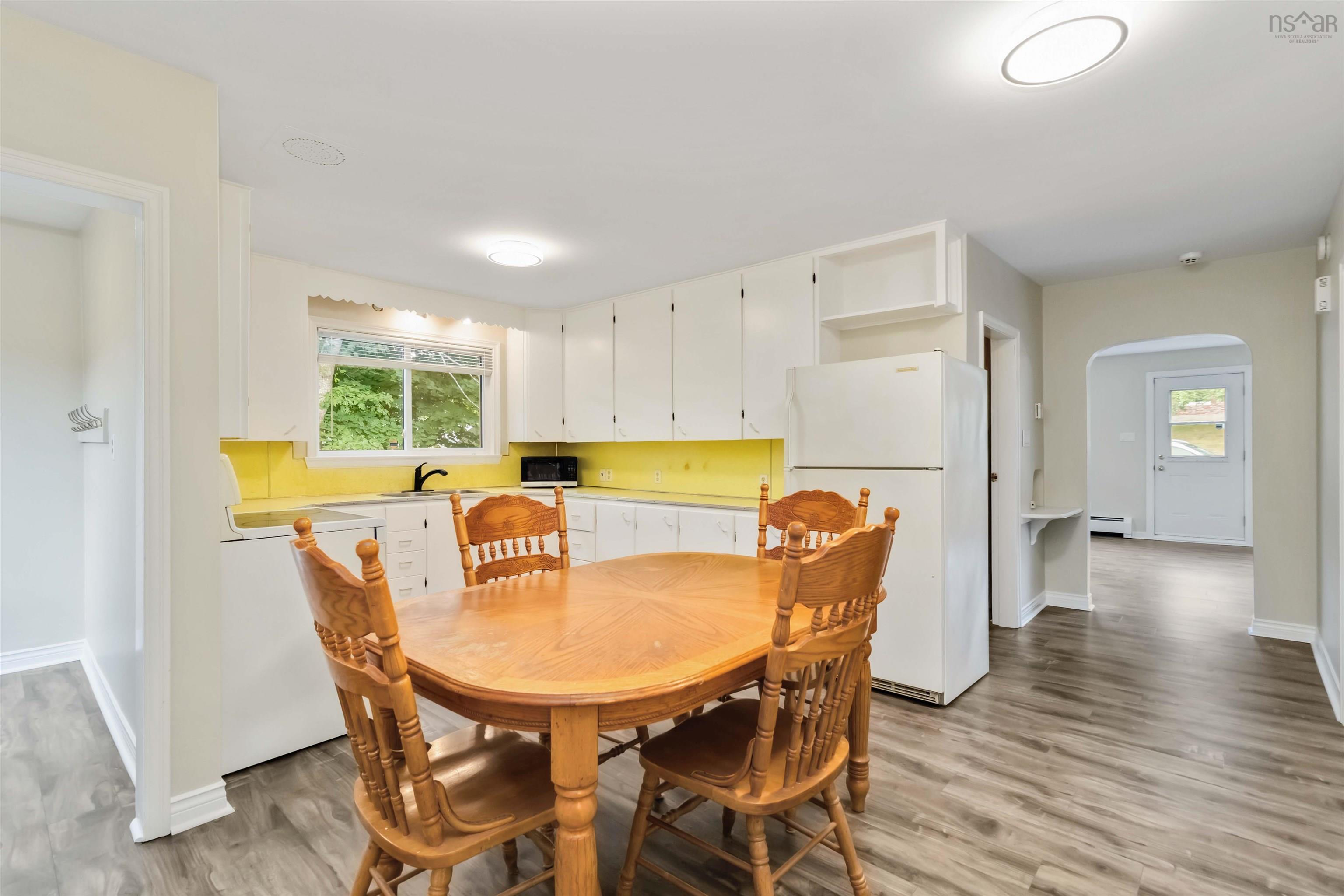 409 Rocky Lake Drive, Bedford, NS (MLS 202520739)