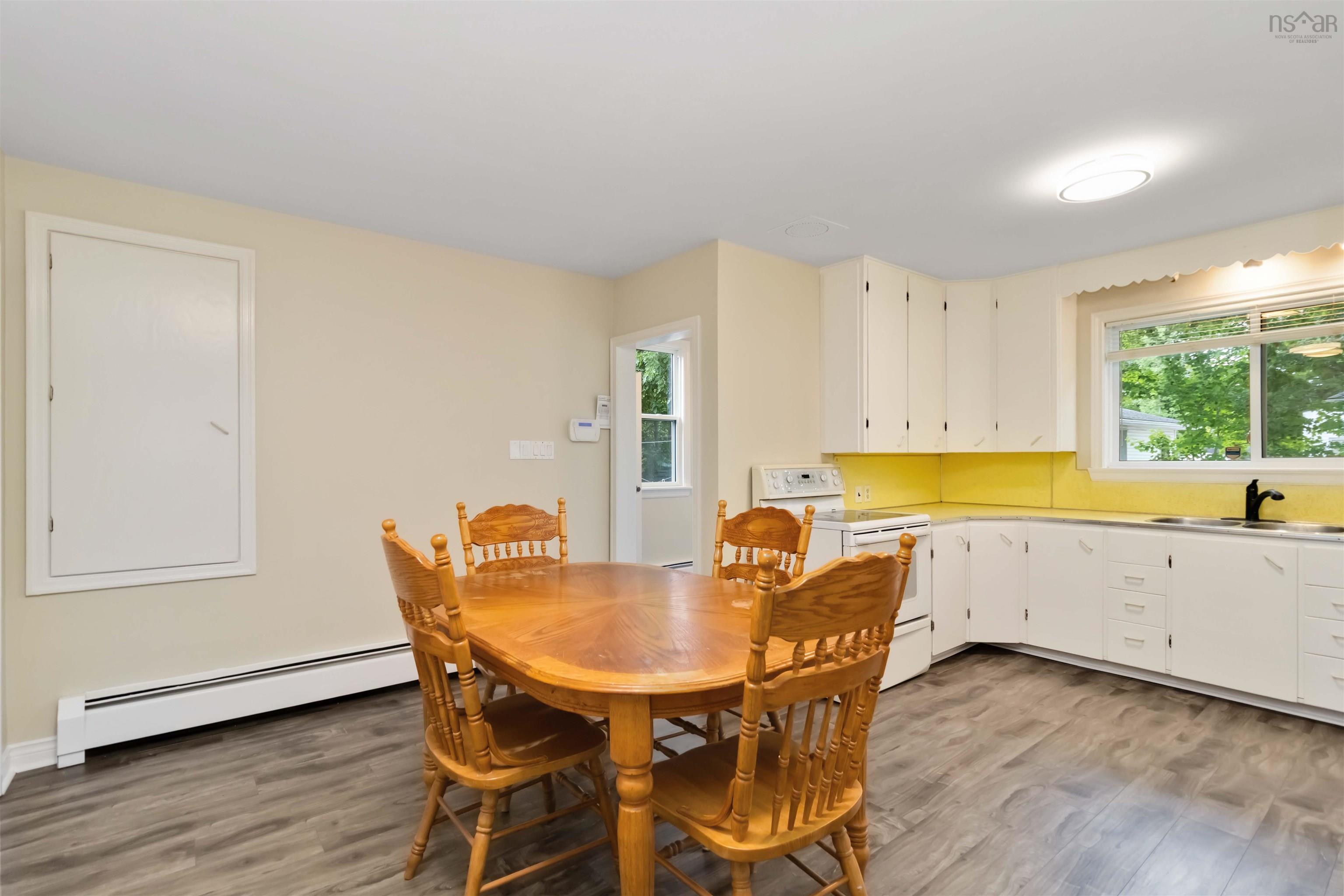 409 Rocky Lake Drive, Bedford, NS (MLS 202520739)