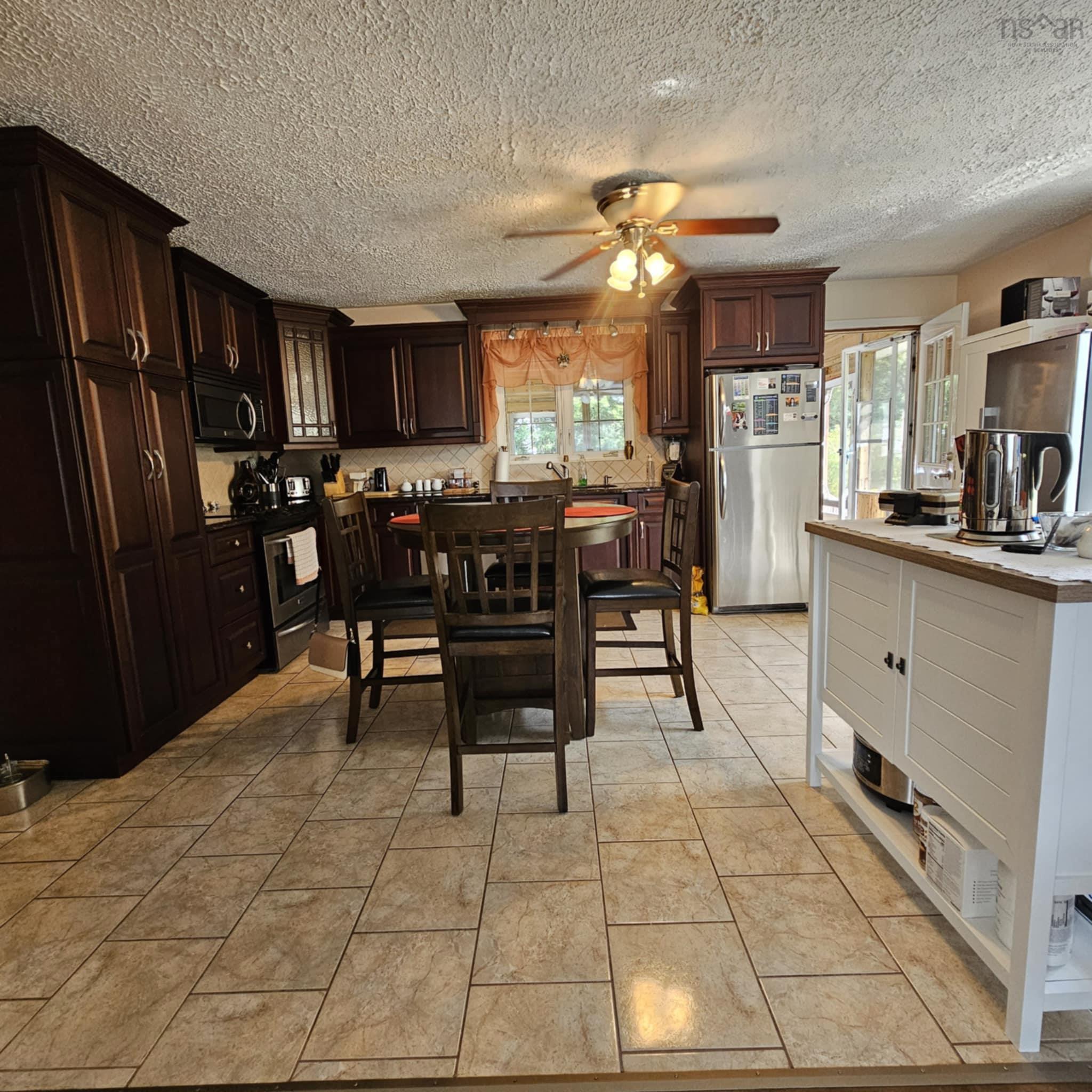 $379,000.00: 37 Stacey Avenue, North Sydney