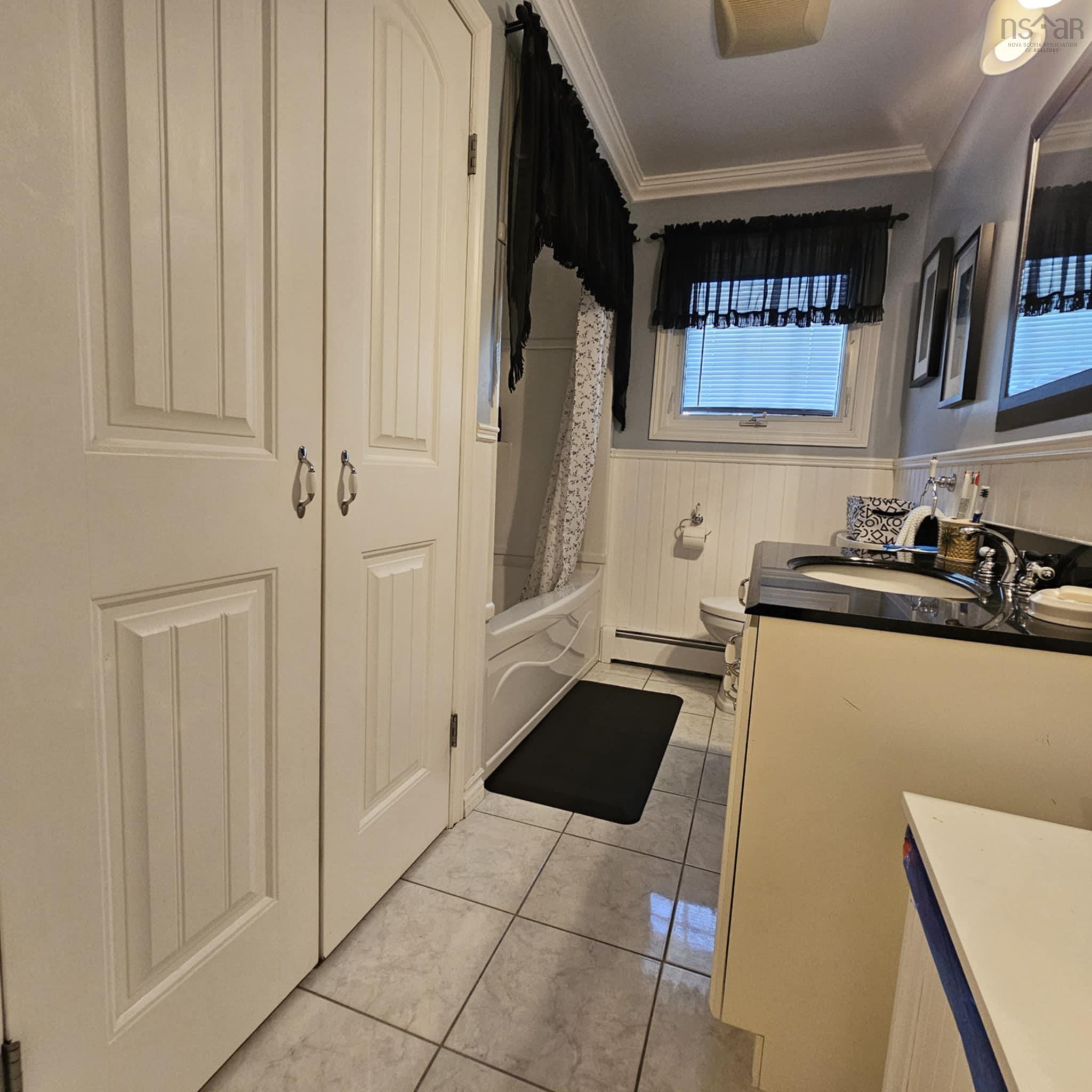 $379,000.00: 37 Stacey Avenue, North Sydney