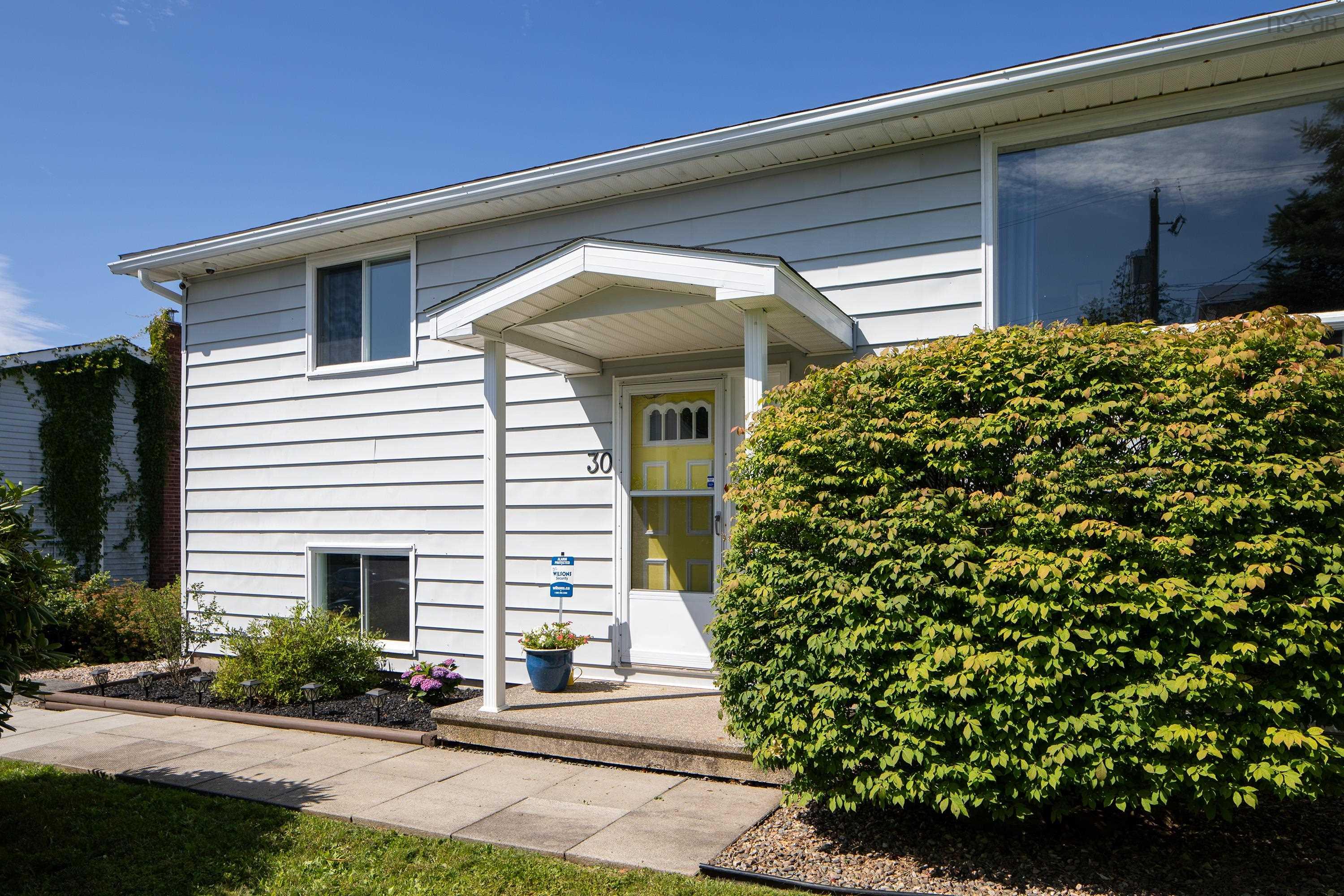 $499,900.00: 30 Inglewood, Cole Harbour