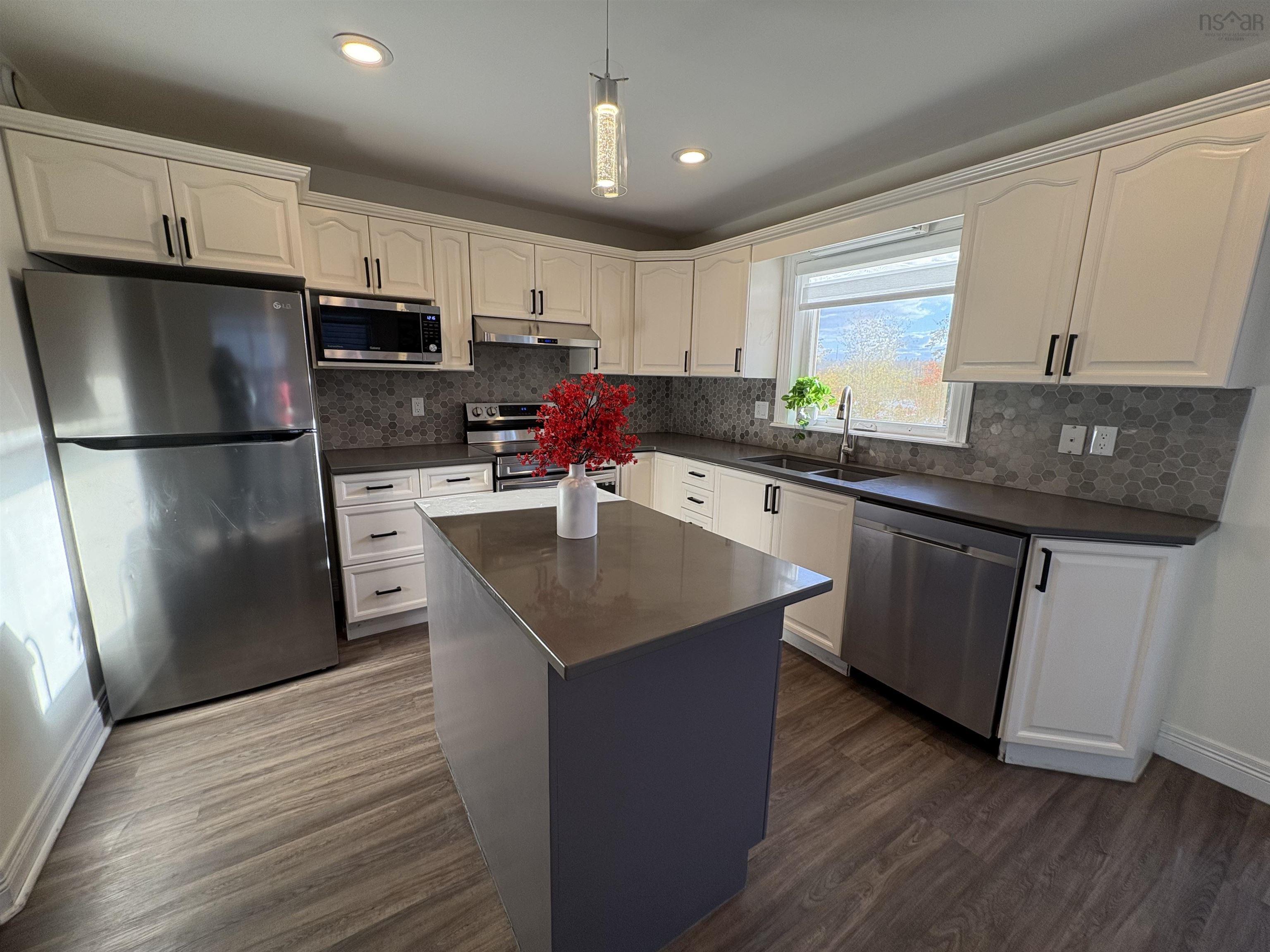 73 Red Fern Terrace, Halifax, NS (MLS 202520785)