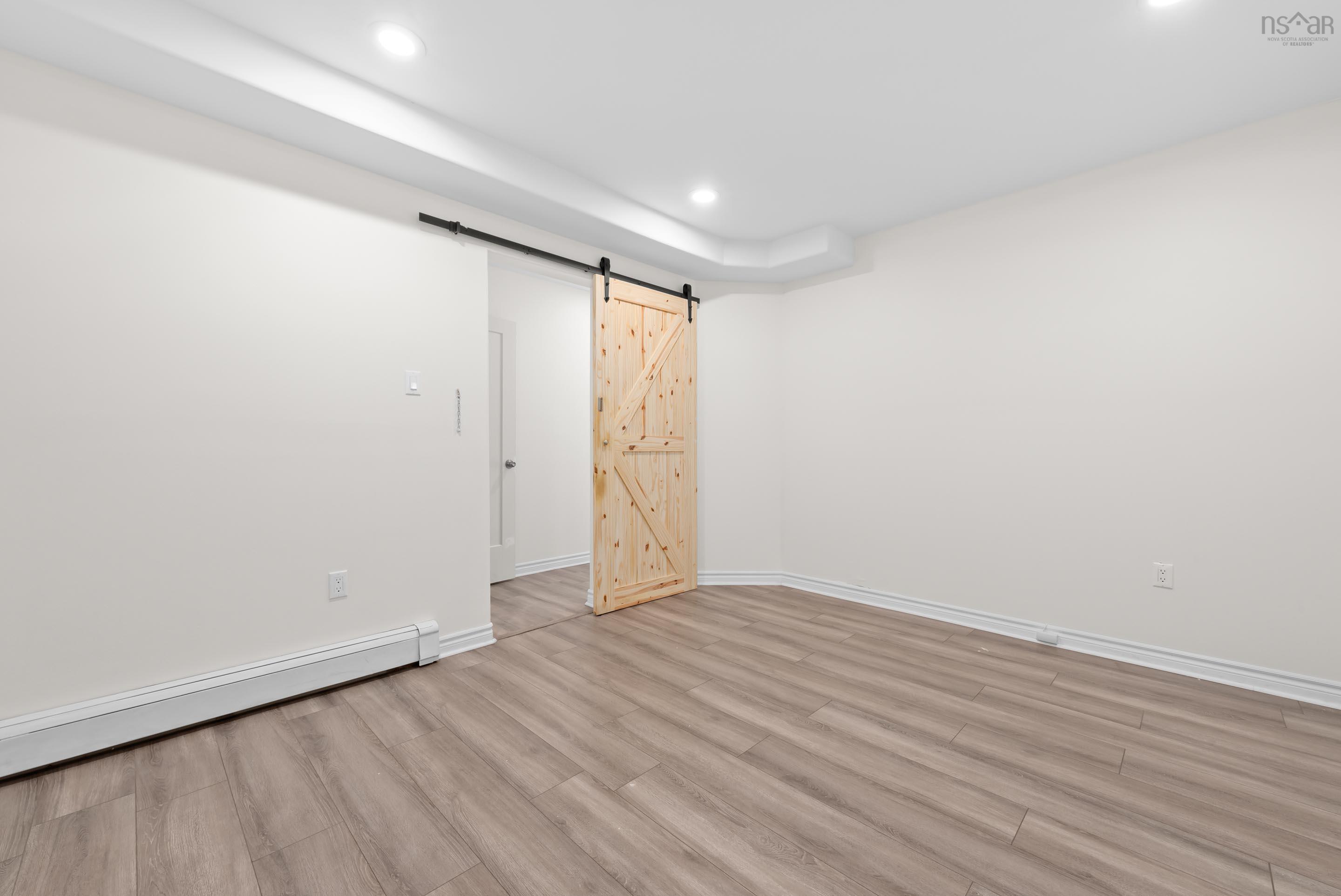 $739,000.00: 73 Red Fern Terrace, Halifax