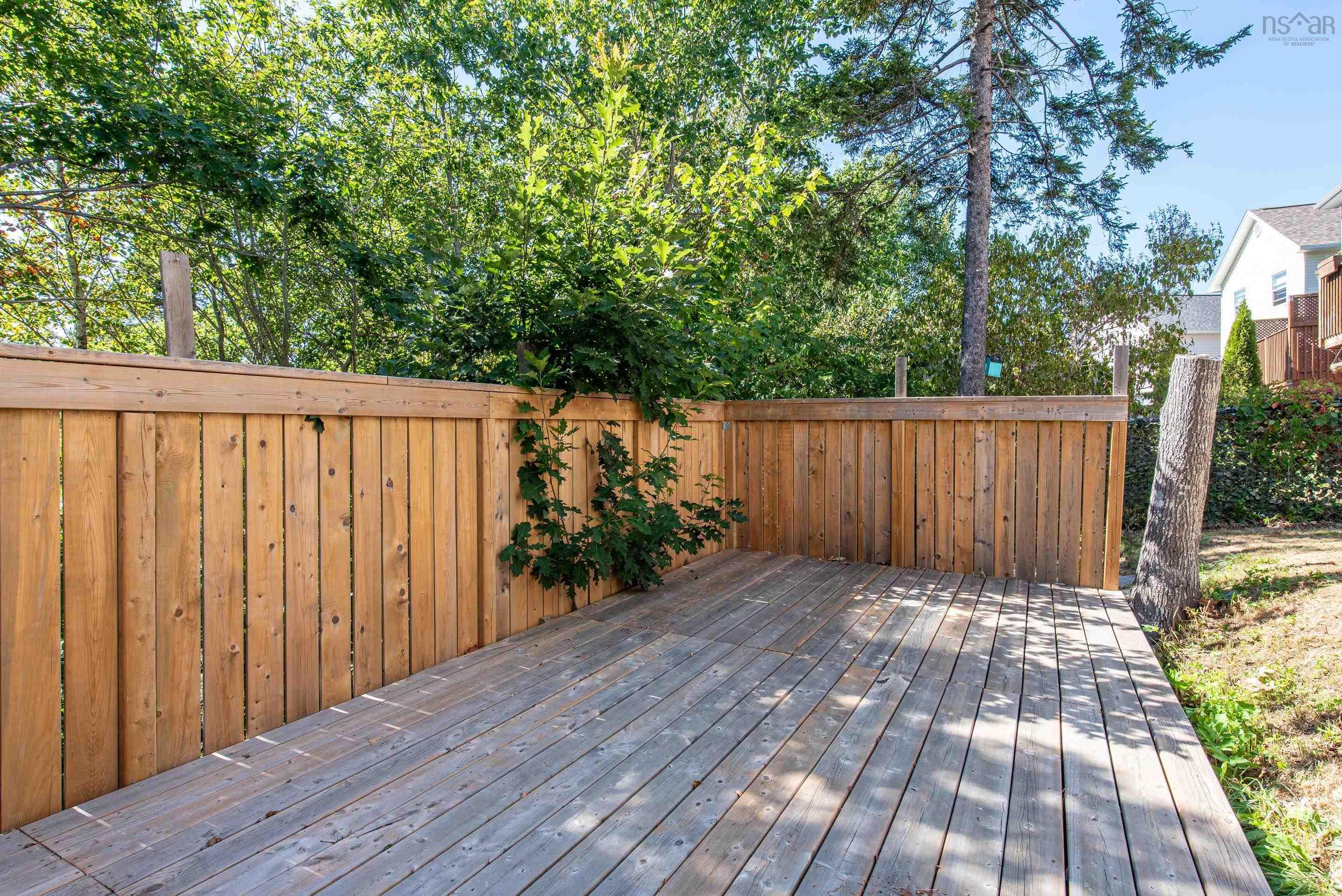 $739,000.00: 73 Red Fern Terrace, Halifax