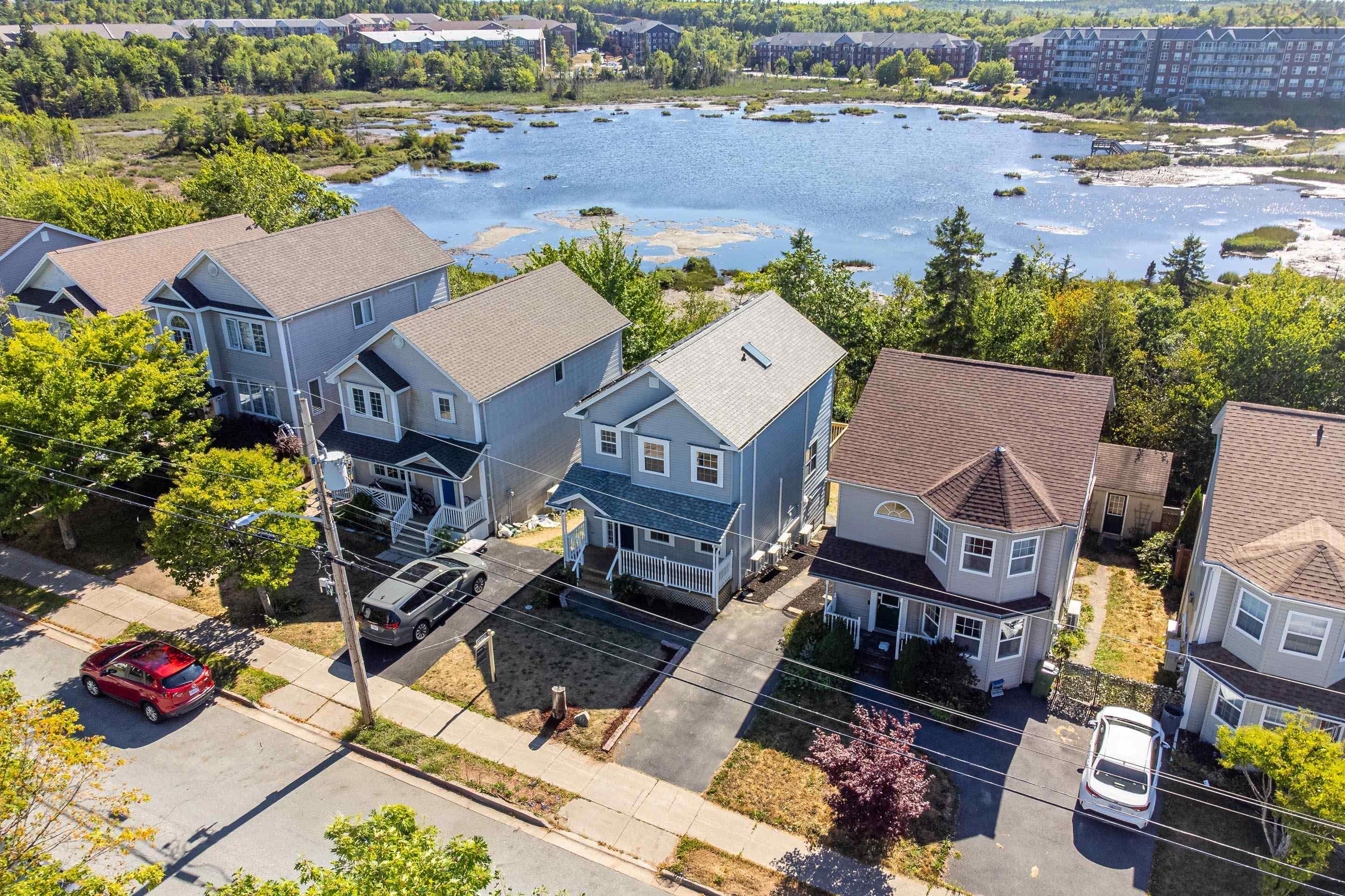 $739,000.00: 73 Red Fern Terrace, Halifax