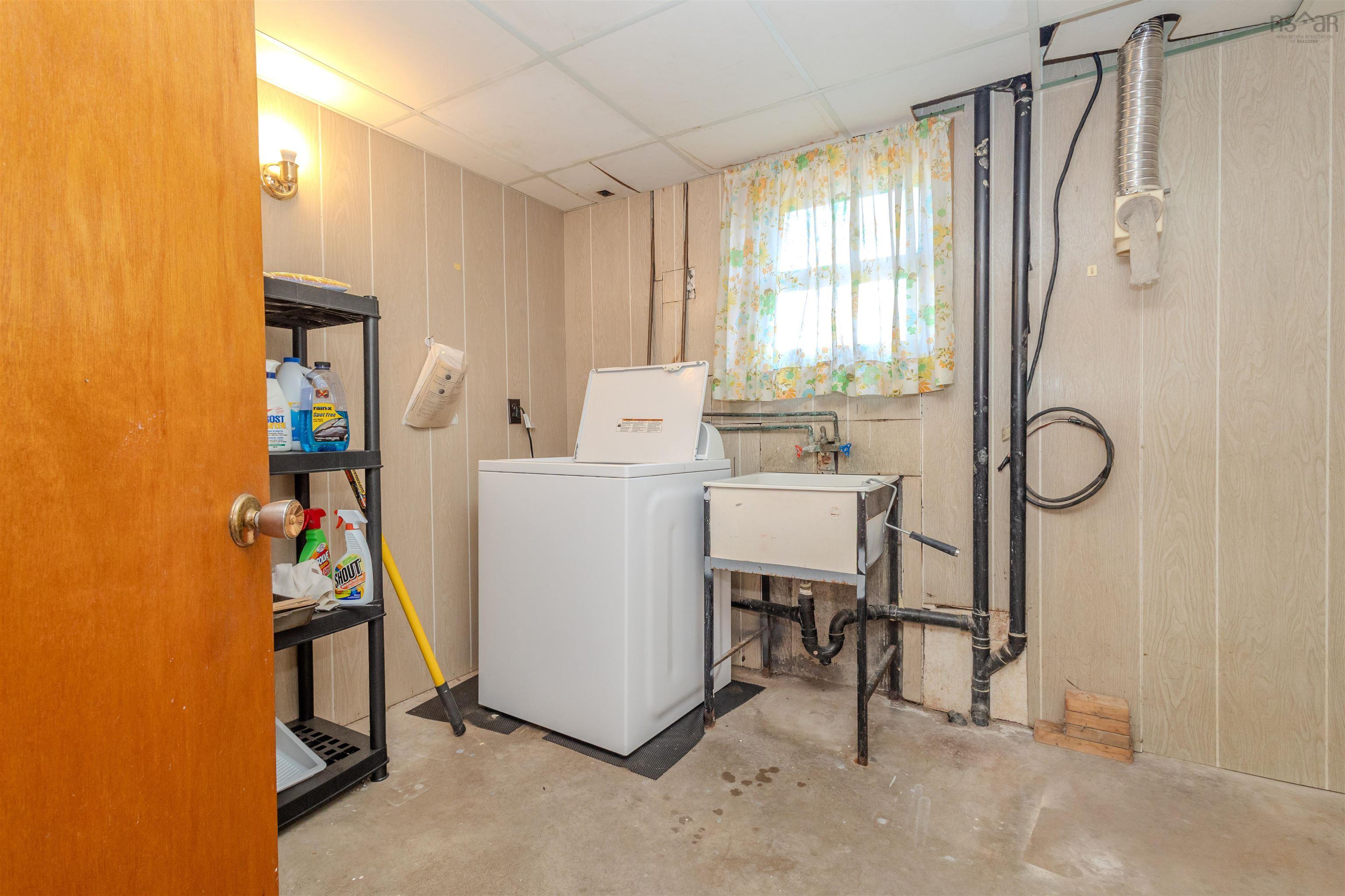 $324,000.00: 2450 Kings Road, Sydney Forks