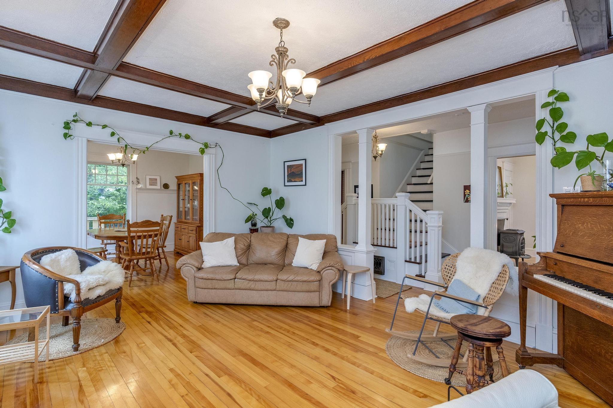 $385,000.00: 57 Crescent Avenue, Kentville