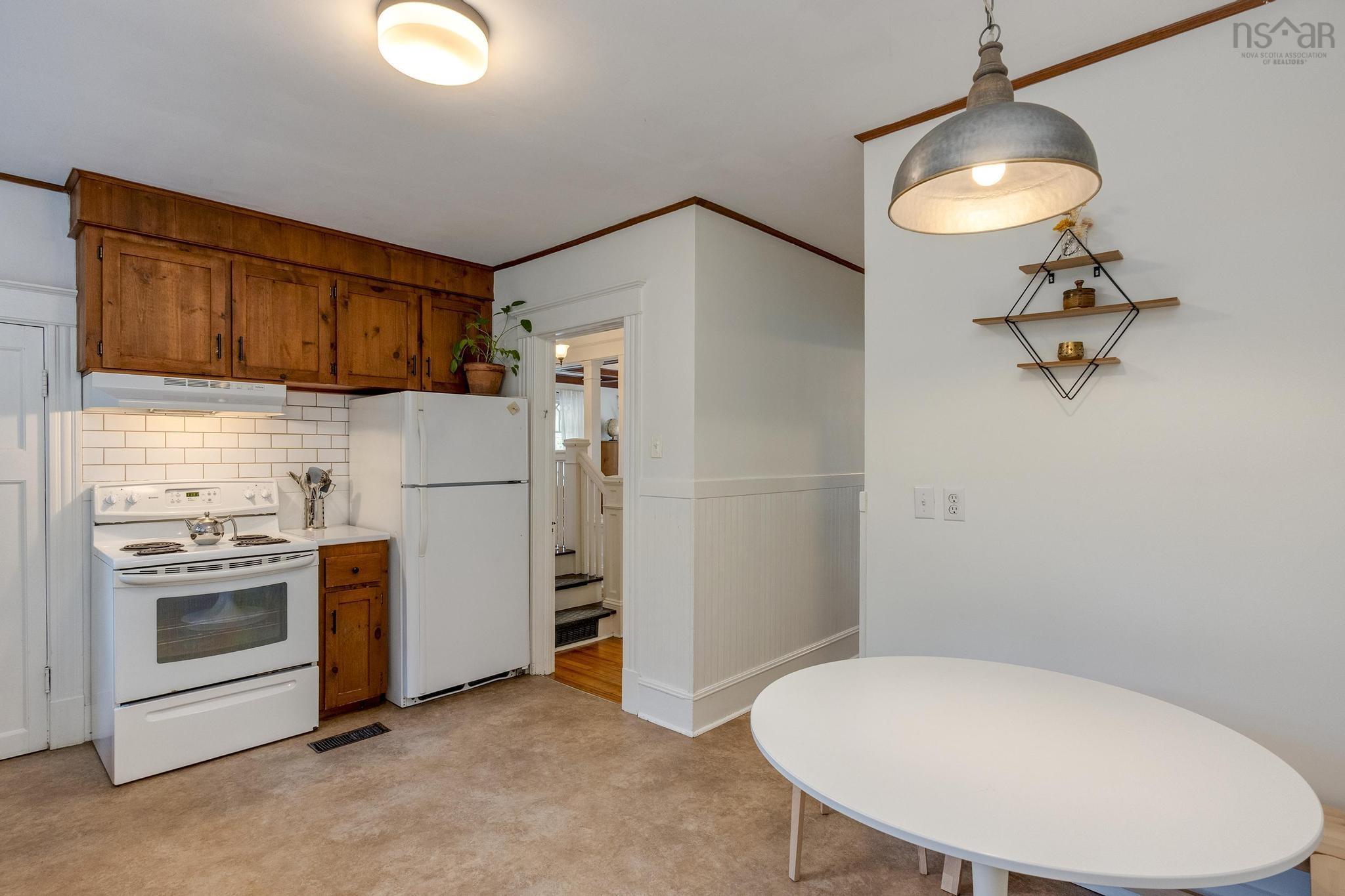 $385,000.00: 57 Crescent Avenue, Kentville