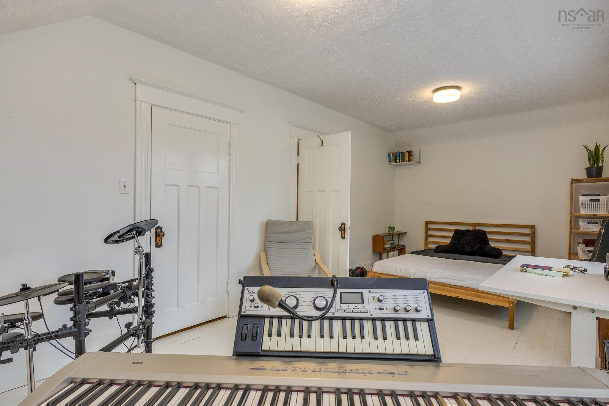 $385,000.00: 57 Crescent Avenue, Kentville