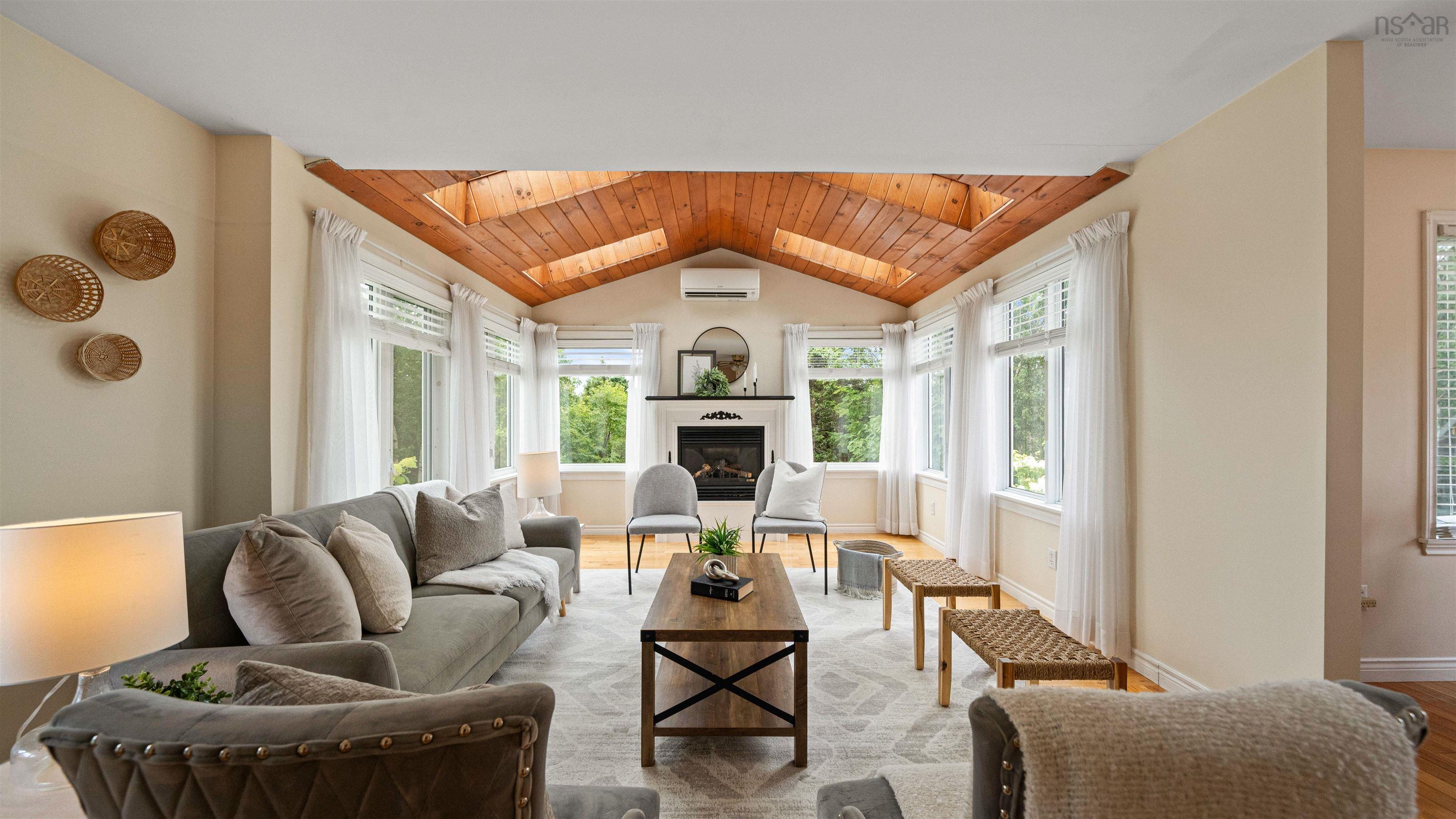 $499,000.00: 3387 Old Sambro Road, Williamswood