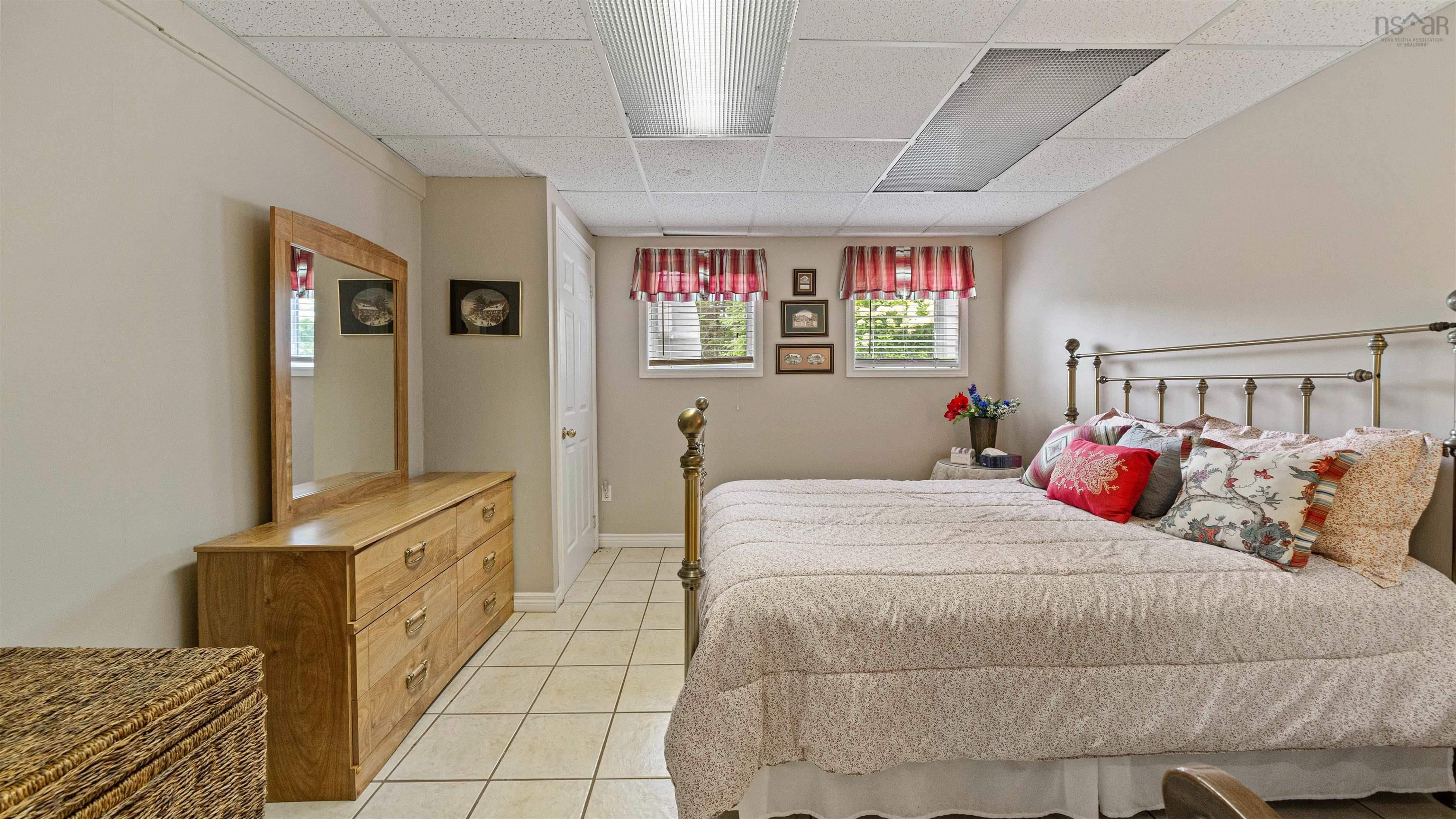 $499,000.00: 3387 Old Sambro Road, Williamswood