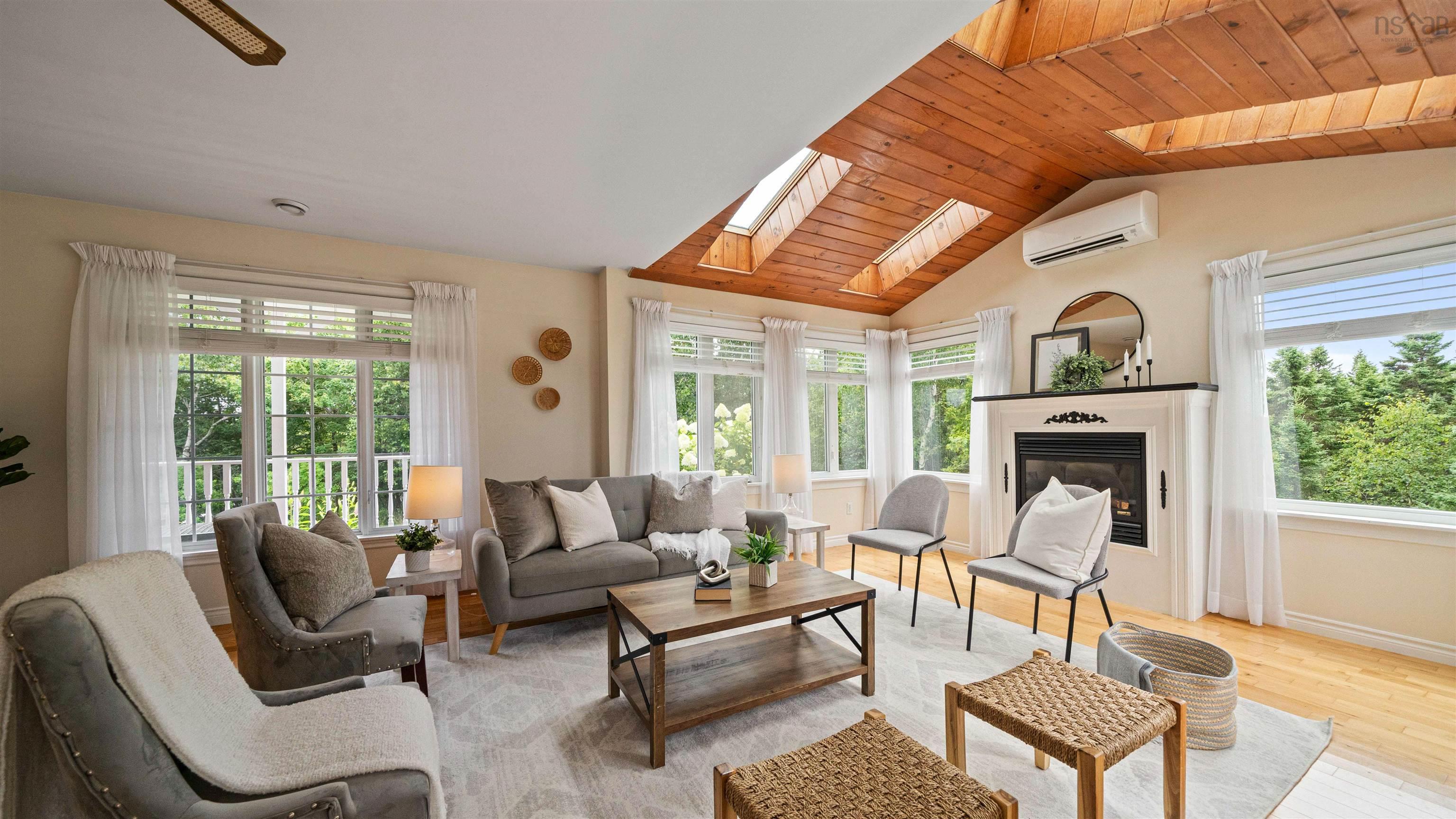 $499,000.00: 3387 Old Sambro Road, Williamswood