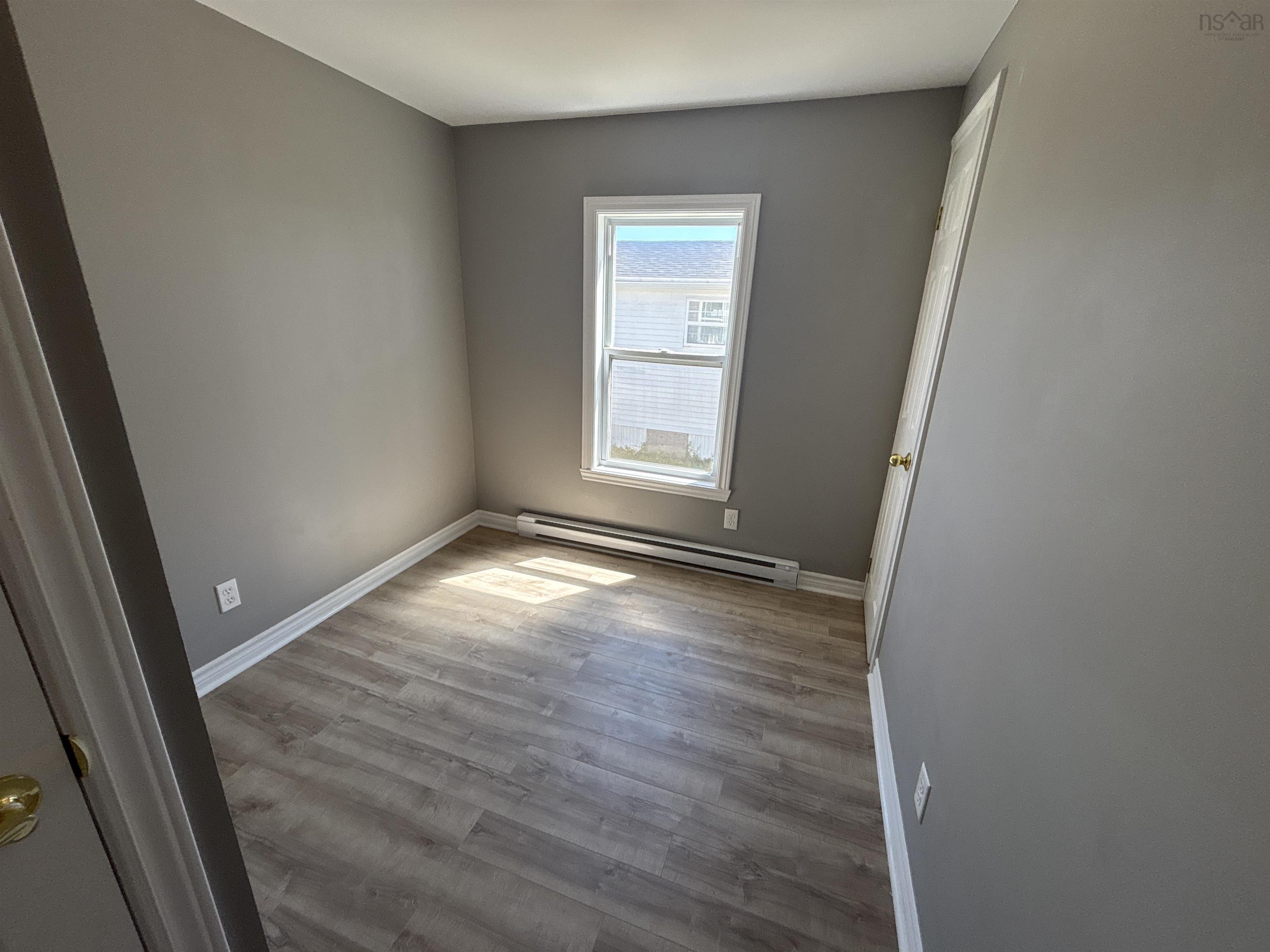 $229,900.00: 31 Earleton Avenue, Dartmouth