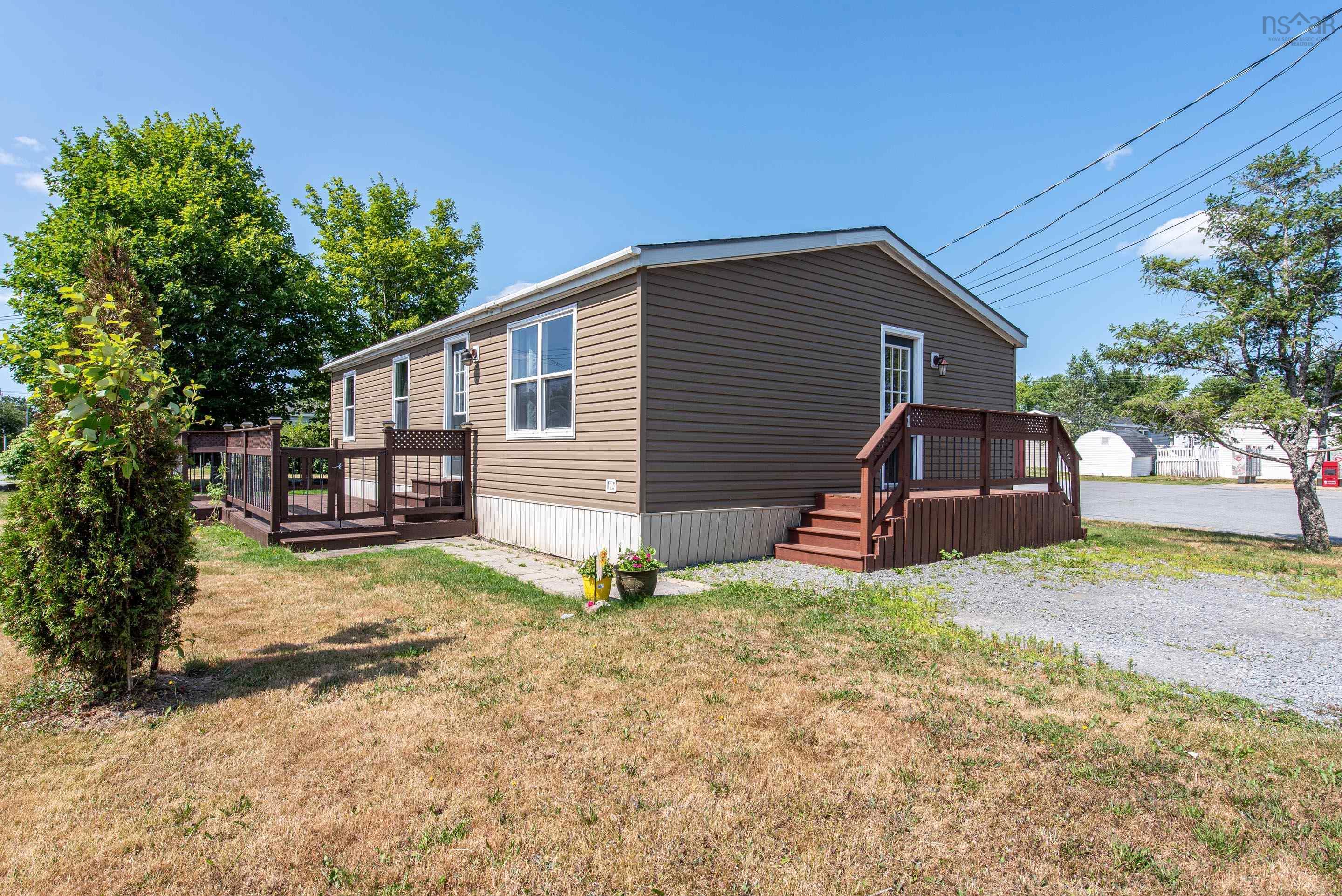 1 Elcona Avenue, Middle Sackville, NS (MLS® 202520859)
