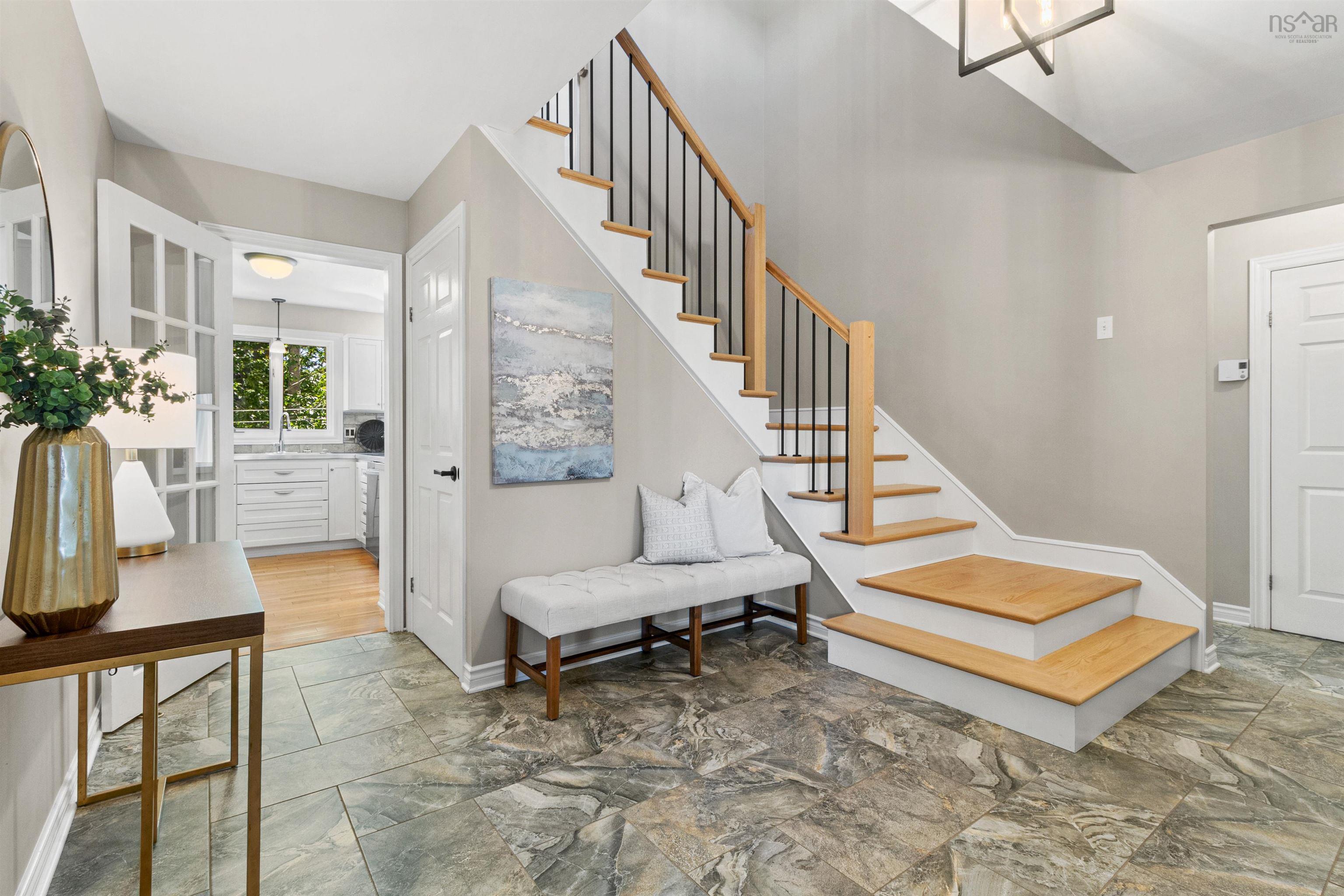 7 Empress Court, Dartmouth, NS (MLS 202520898)