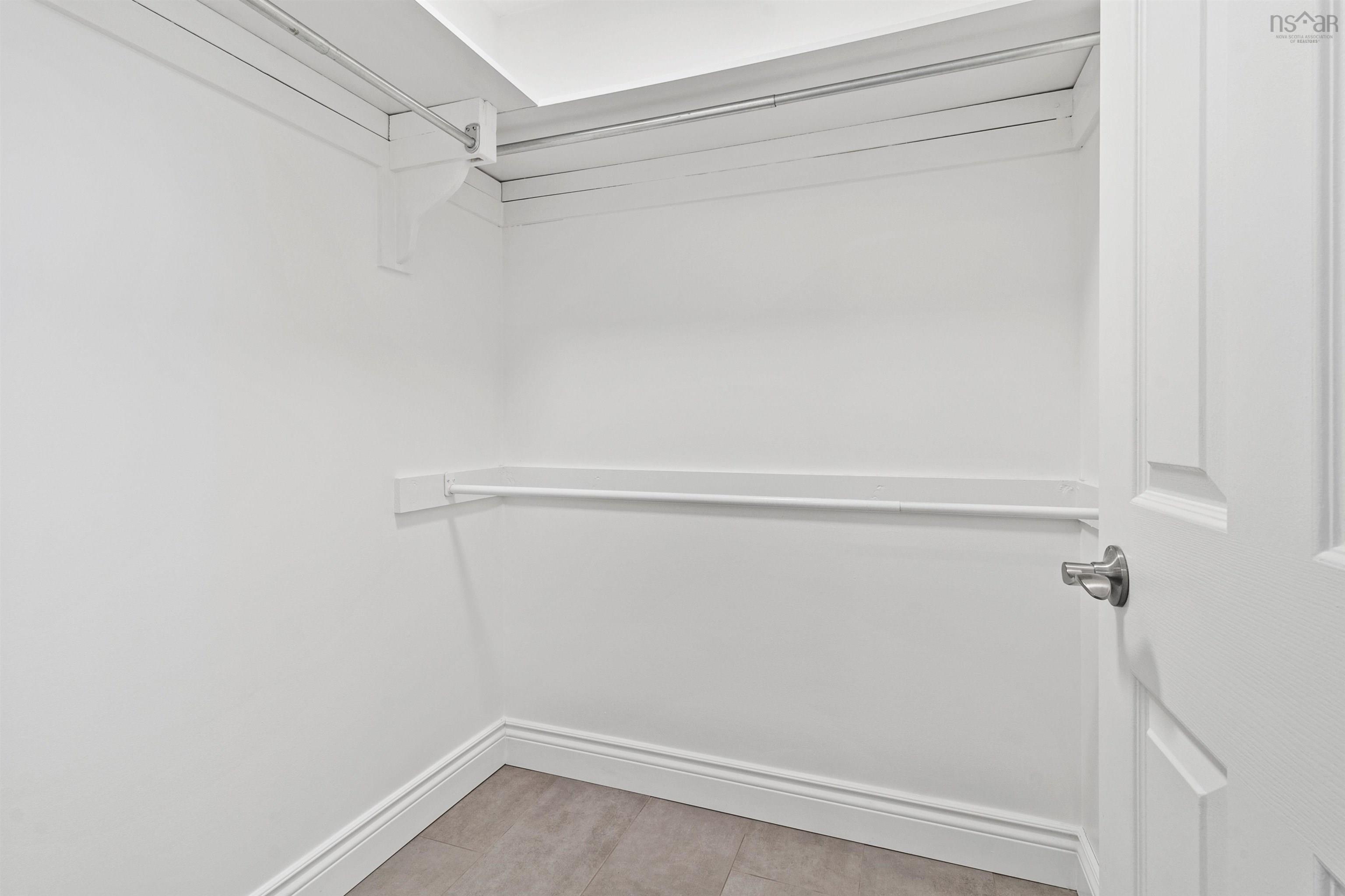 7 Empress Court, Dartmouth, NS (MLS 202520898)