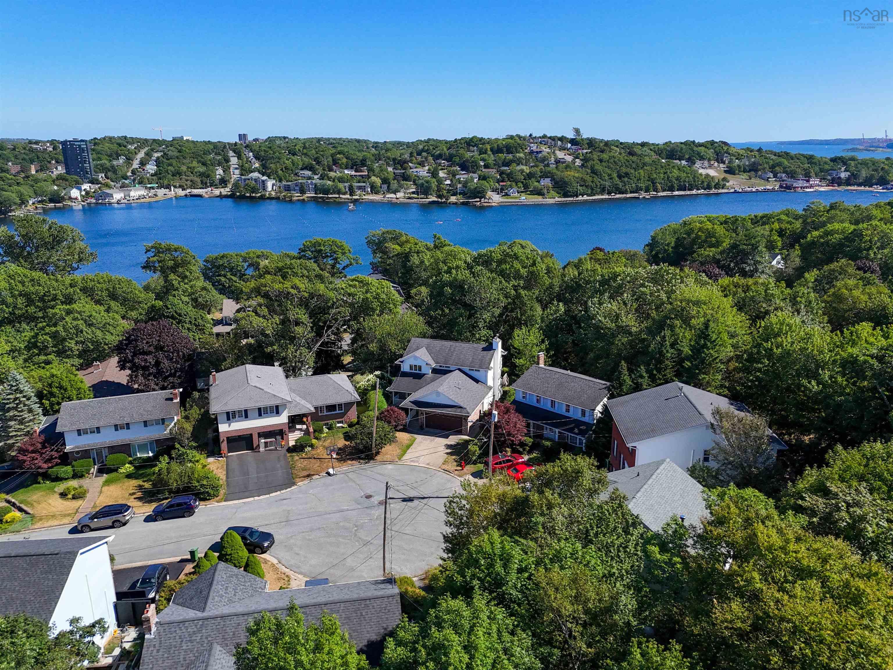 7 Empress Court, Dartmouth, NS (MLS 202520898)