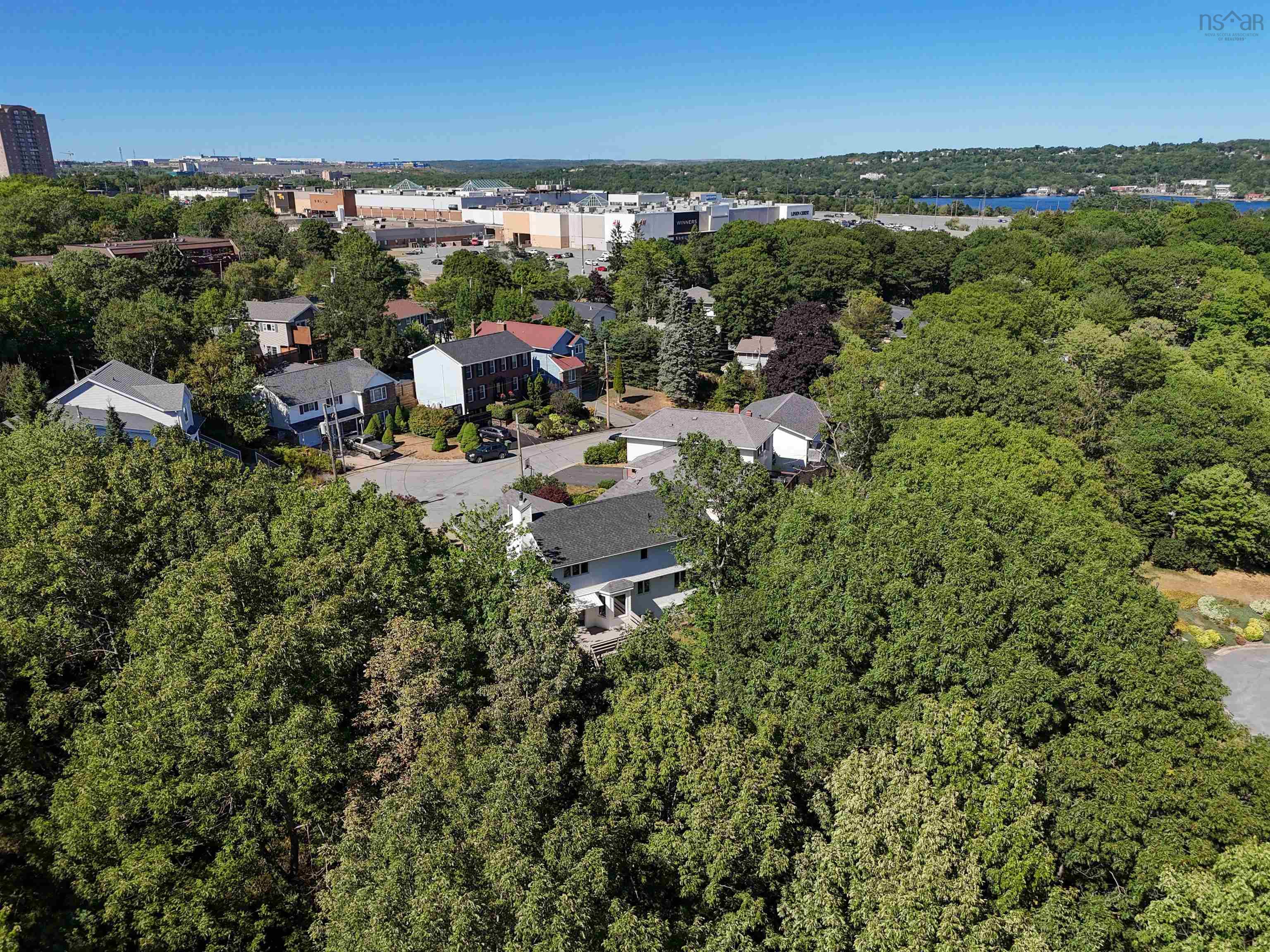 7 Empress Court, Dartmouth, NS (MLS 202520898)