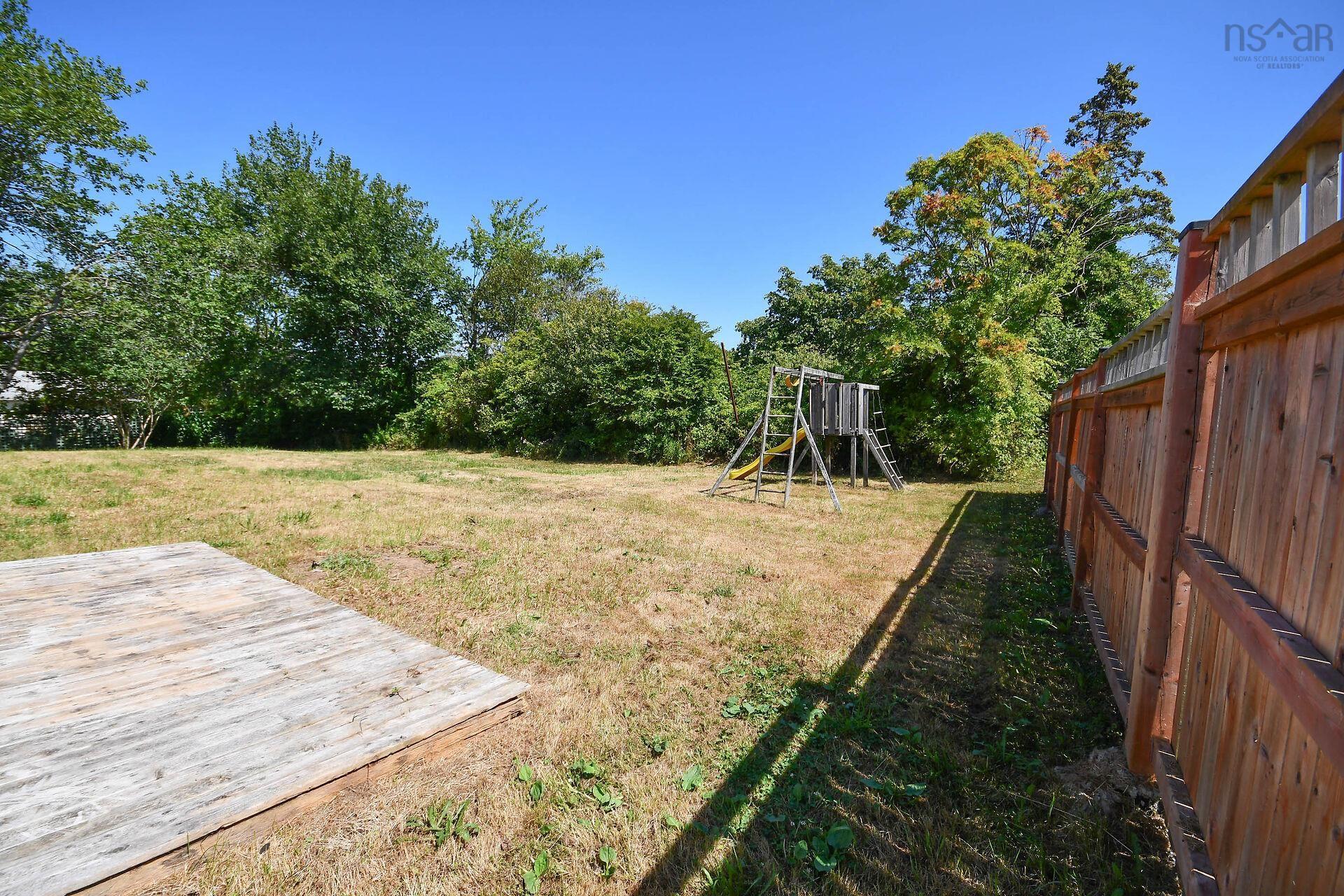 18 Bissett Road, Cole Harbour, NS (MLS 202520908)