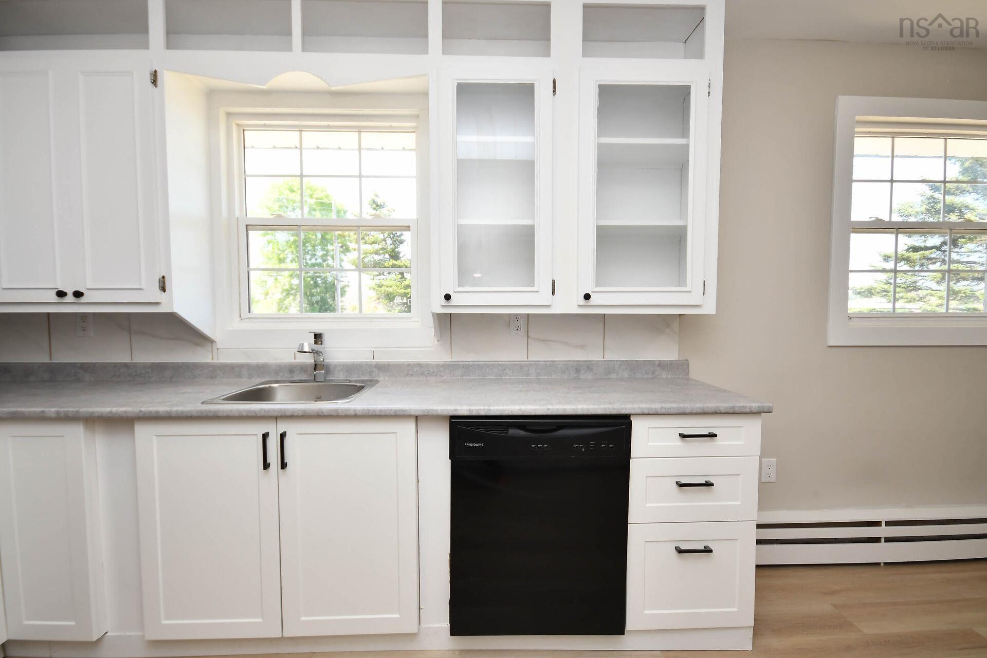 18 Bissett Road, Cole Harbour, NS (MLS 202520908)