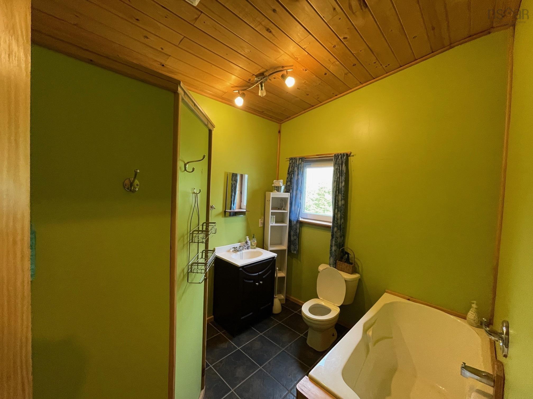 $249,900.00: 311 Richards Pond Road, River Bourgeois