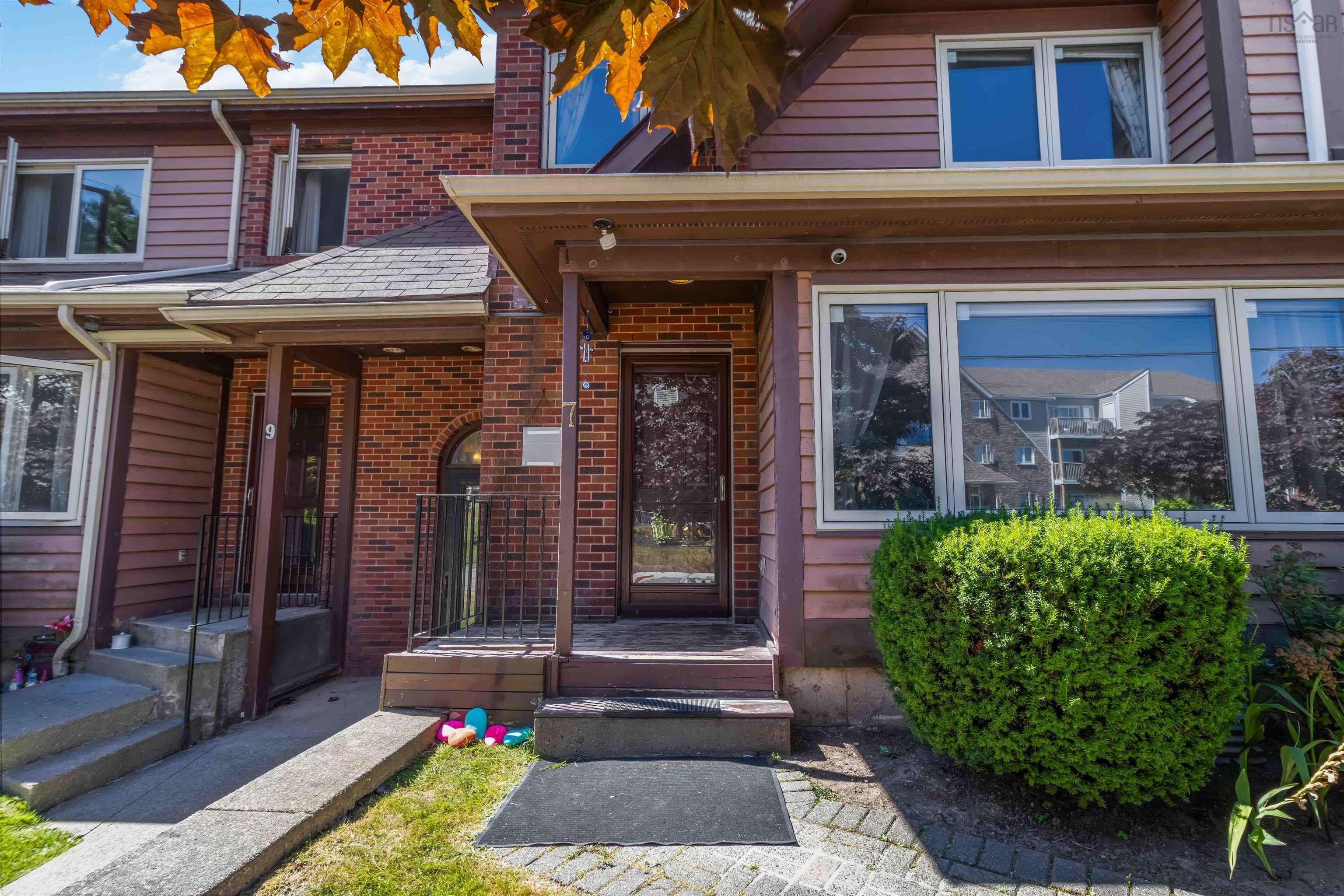 7 73 Collins Grove, Dartmouth, NS (MLS 202521041)