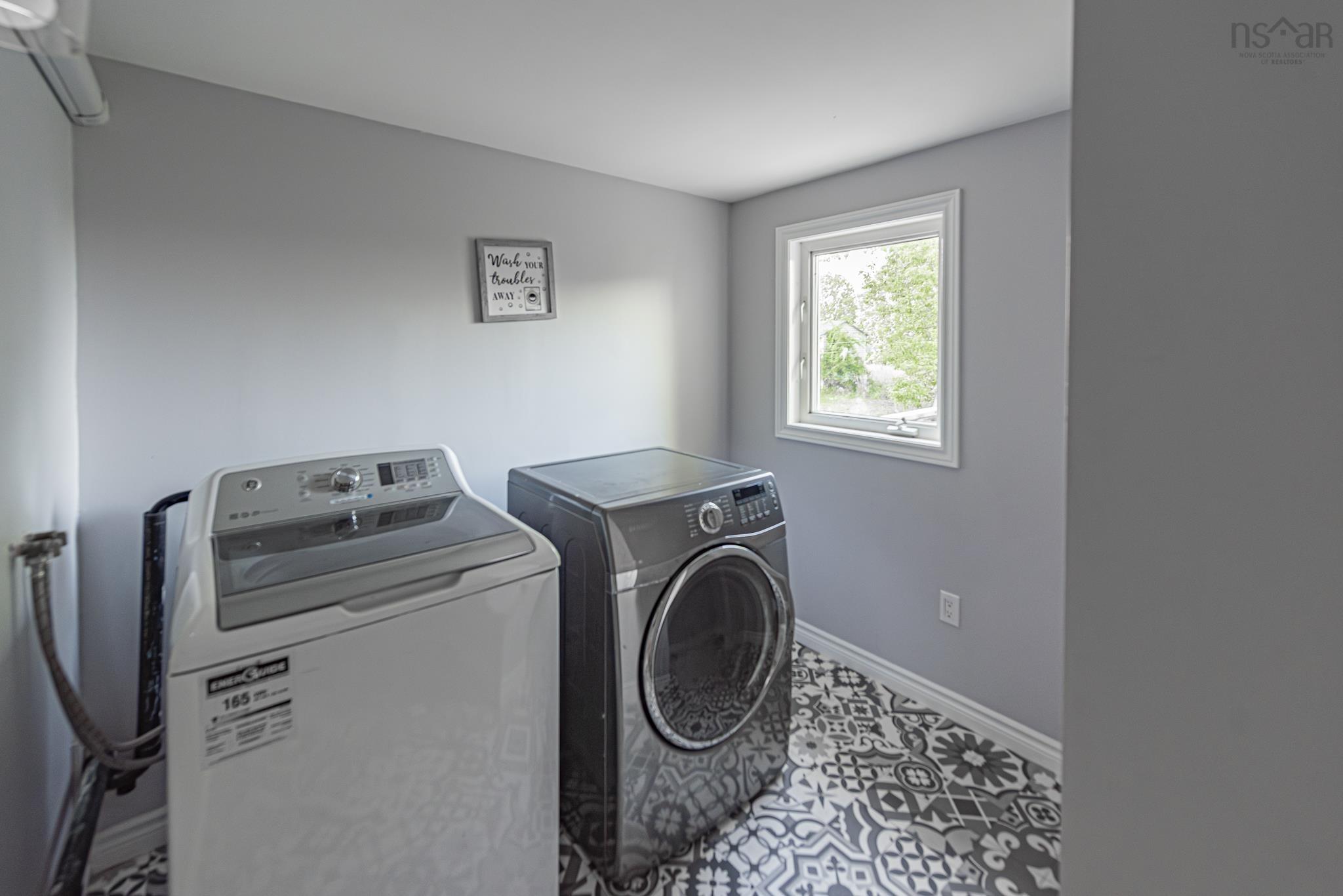 $249,000.00: 21 Grandview Avenue, Trenton