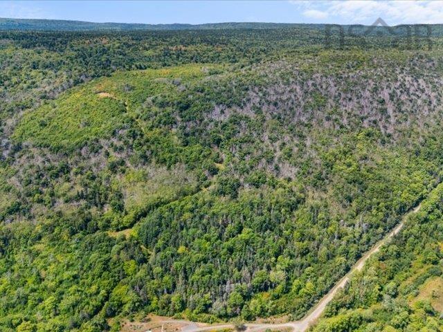 $999,999.00: Haul Road, Granville Ferry