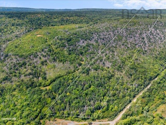 $999,999.00: Haul Road, Granville Ferry