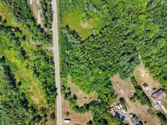 $999,999.00: Haul Road, Granville Ferry