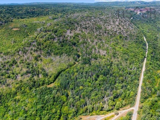 $999,999.00: Haul Road, Granville Ferry