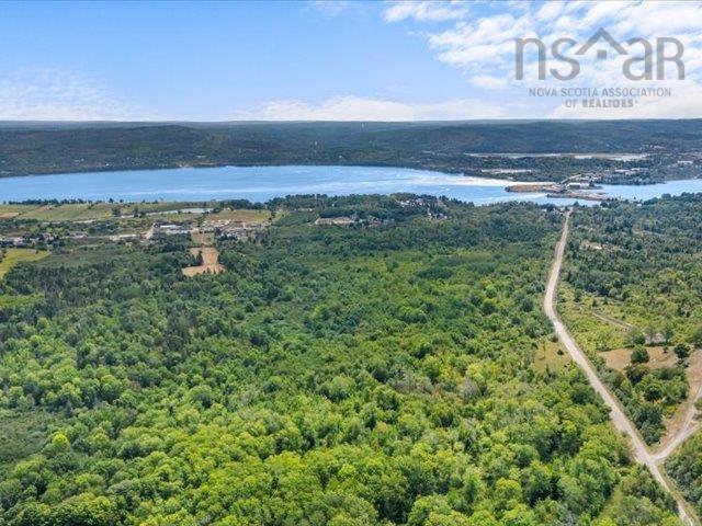 $999,999.00: Haul Road, Granville Ferry