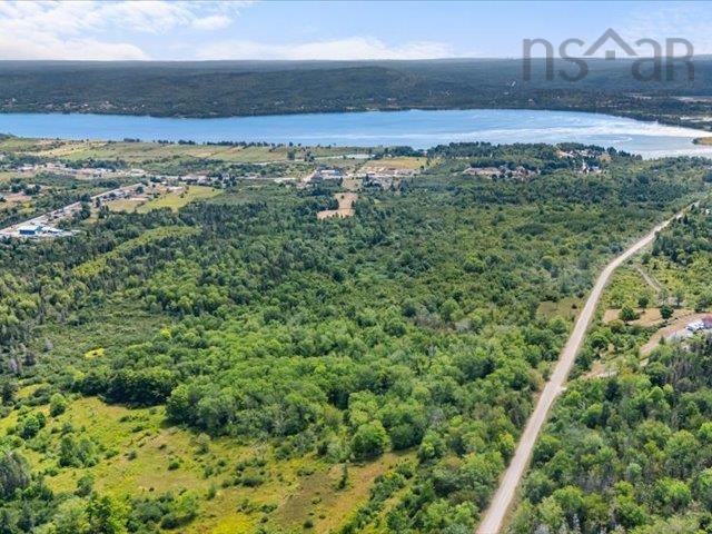 $999,999.00: Haul Road, Granville Ferry