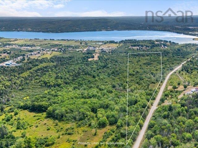 $999,999.00: Haul Road, Granville Ferry