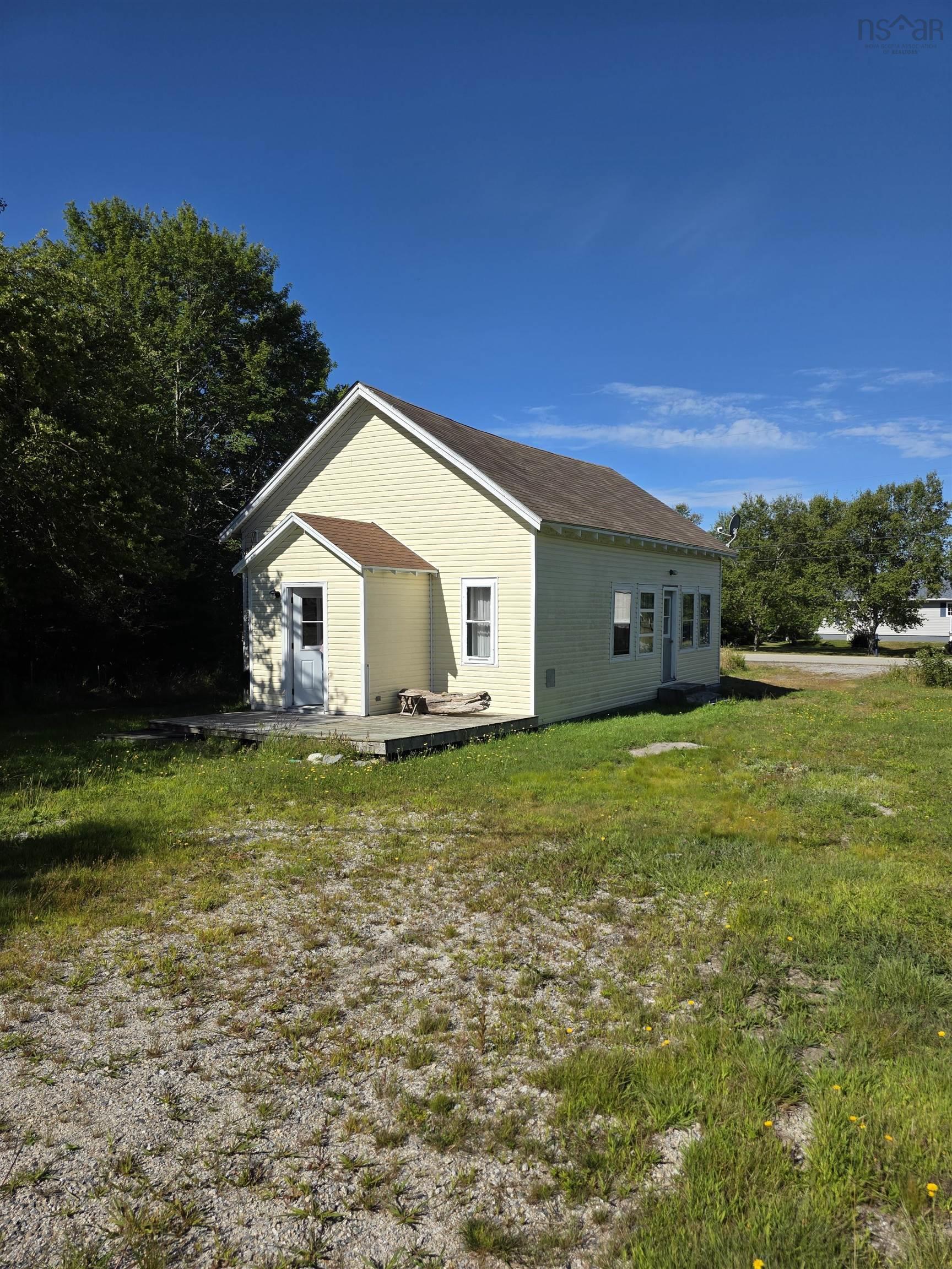 $125,000.00: 3683 Highway 3, East Green Harbour